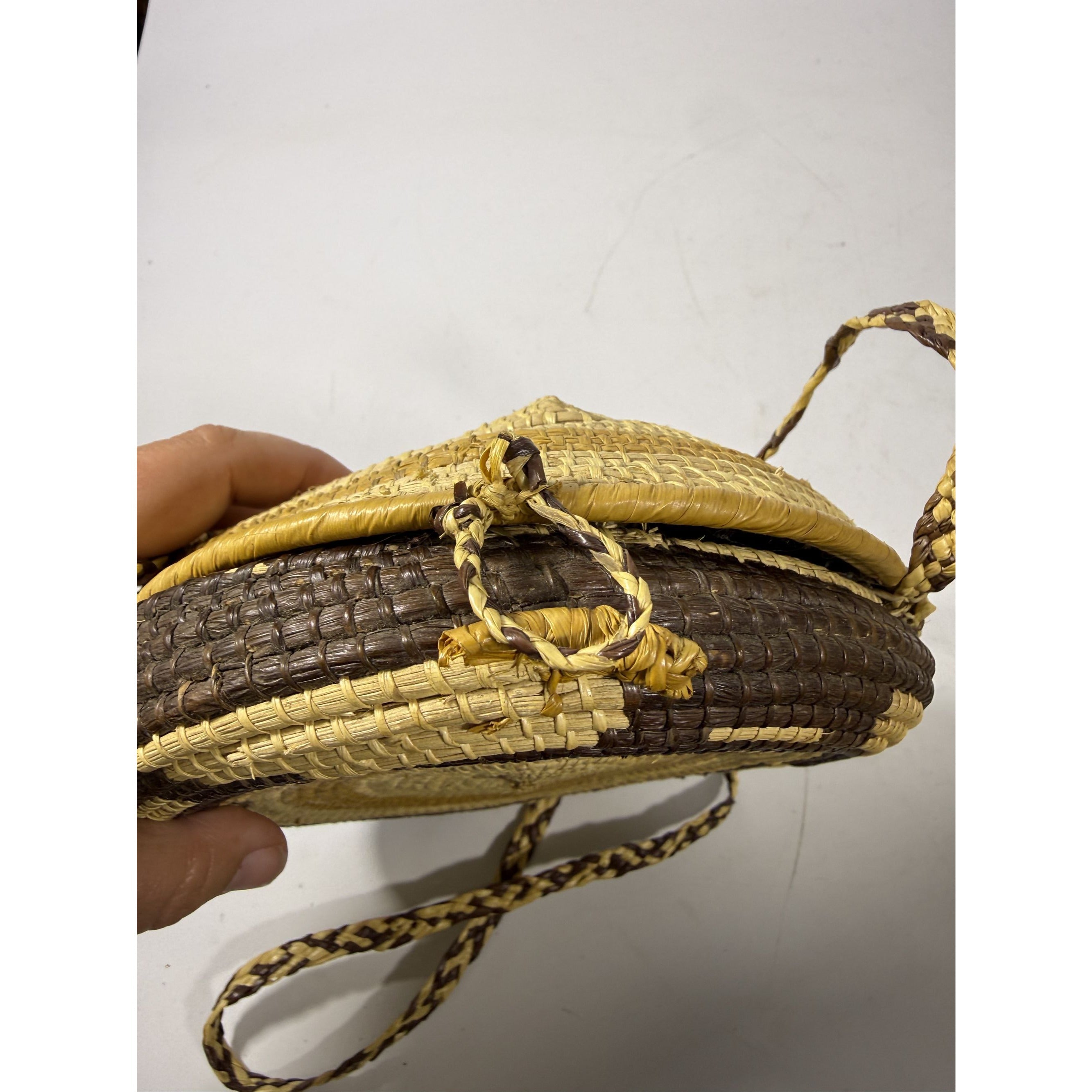Tribal Medicine Pouch Purse Turtle Wounaan Embera Panama Folk Art Vintage Handmade Basket Handwoven Concert Wear Unique Wearable