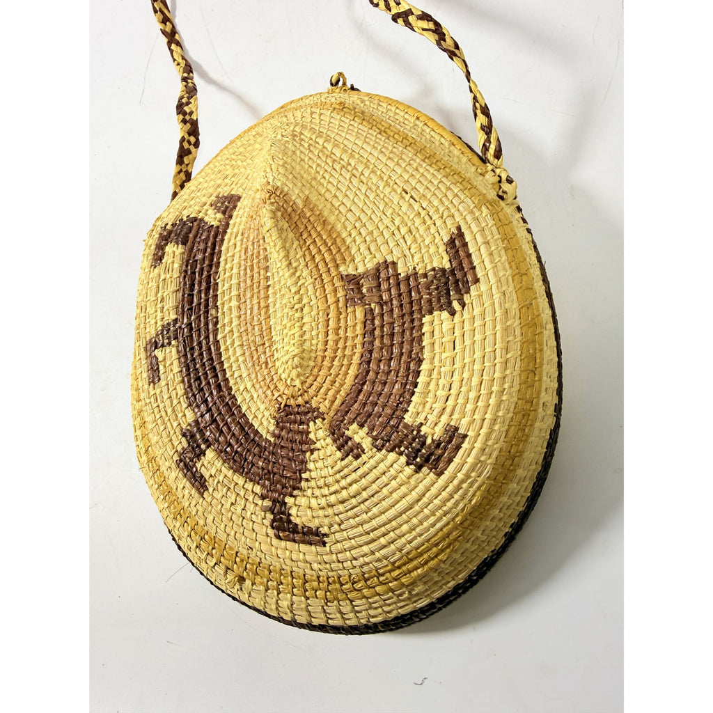 Tribal Medicine Pouch Purse Turtle Wounaan Embera Panama Folk Art Vintage Handmade Basket Handwoven Concert Wear Unique Wearable