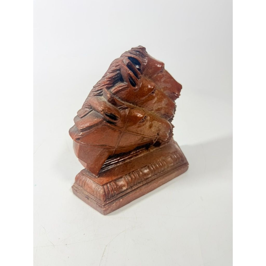 Horse Bookend Doorstop Equine Vintage Desk Office Resin Composite Western Triple Crown Study Library Bookshelf Home Decor Equestrian Gift