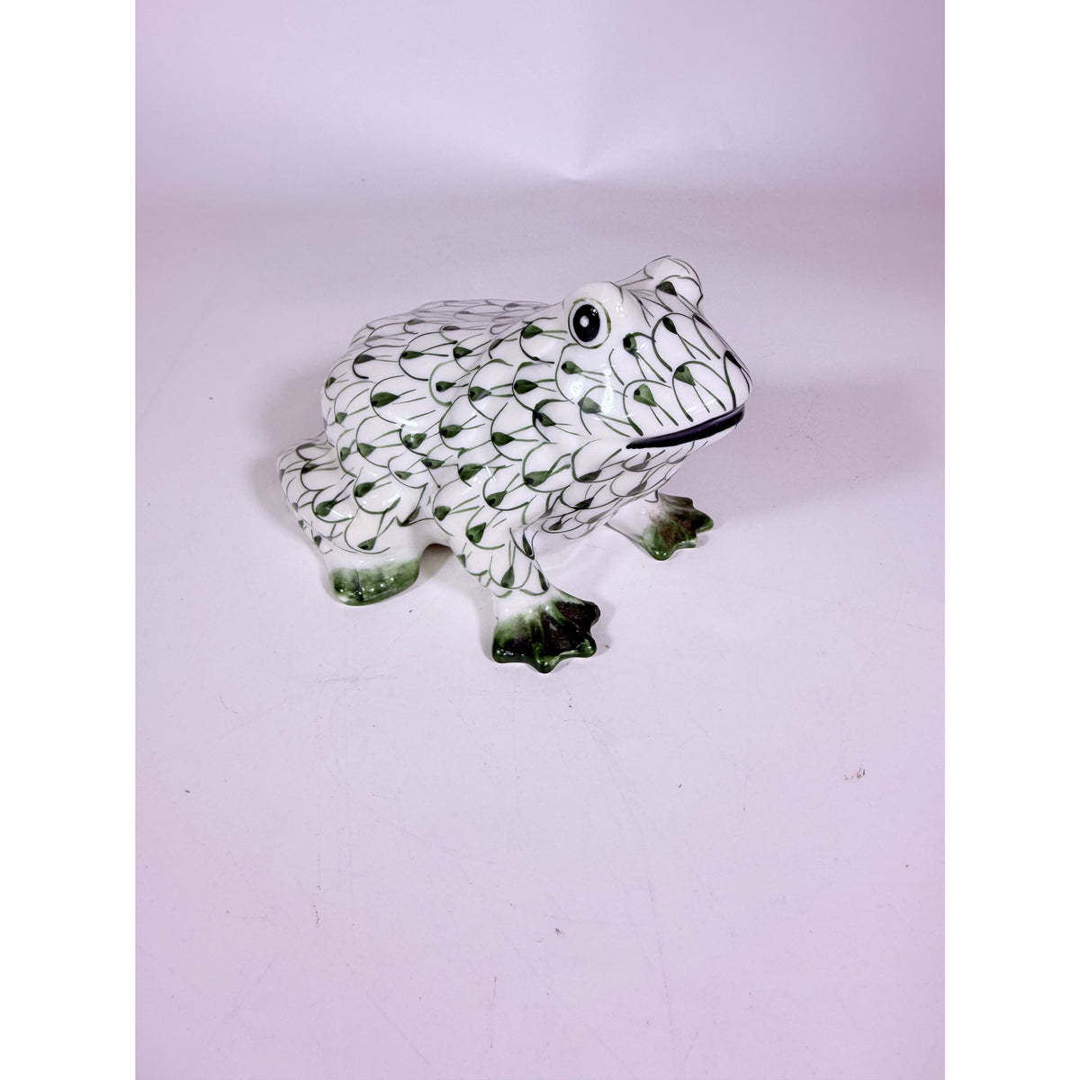 Porcelain Figurine Frog Statue Andrea by Sedak Green White Herend Style Hand Painted Home Decor Decorative Accent Collectibles