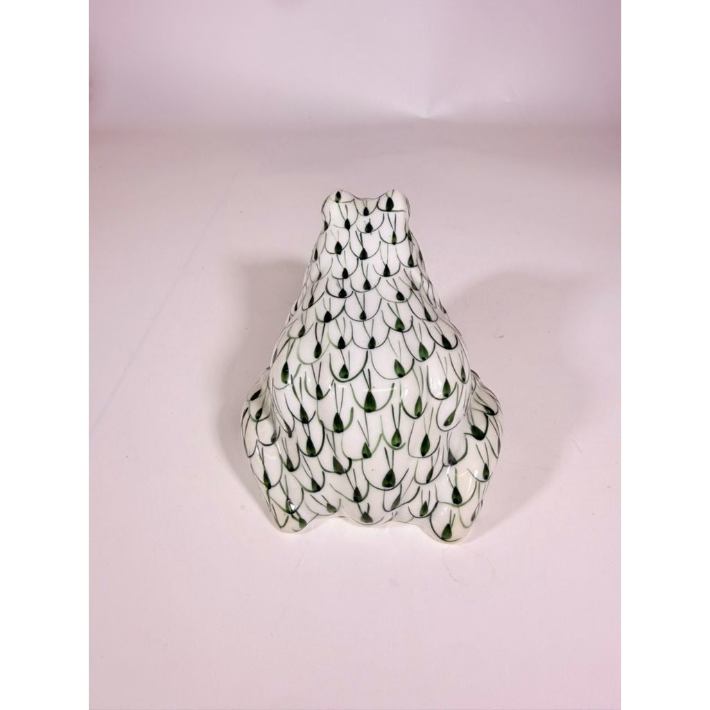 Porcelain Figurine Frog Statue Andrea by Sedak Green White Herend Style Hand Painted Home Decor Decorative Accent Collectibles