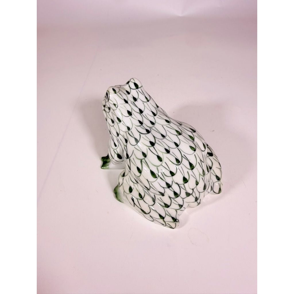 Porcelain Figurine Frog Statue Andrea by Sedak Green White Herend Style Hand Painted Home Decor Decorative Accent Collectibles