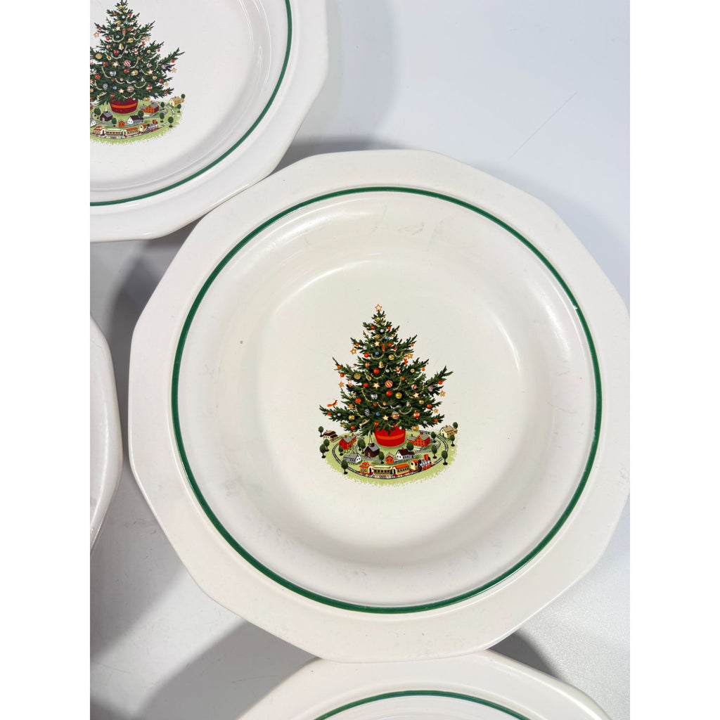 Pfaltzgraff Christmas Heritage Rimmed Soup Bowl Tree Holiday Vintage  Set 5 Replacement China Ironstone Seasonal Table Setting Traditional