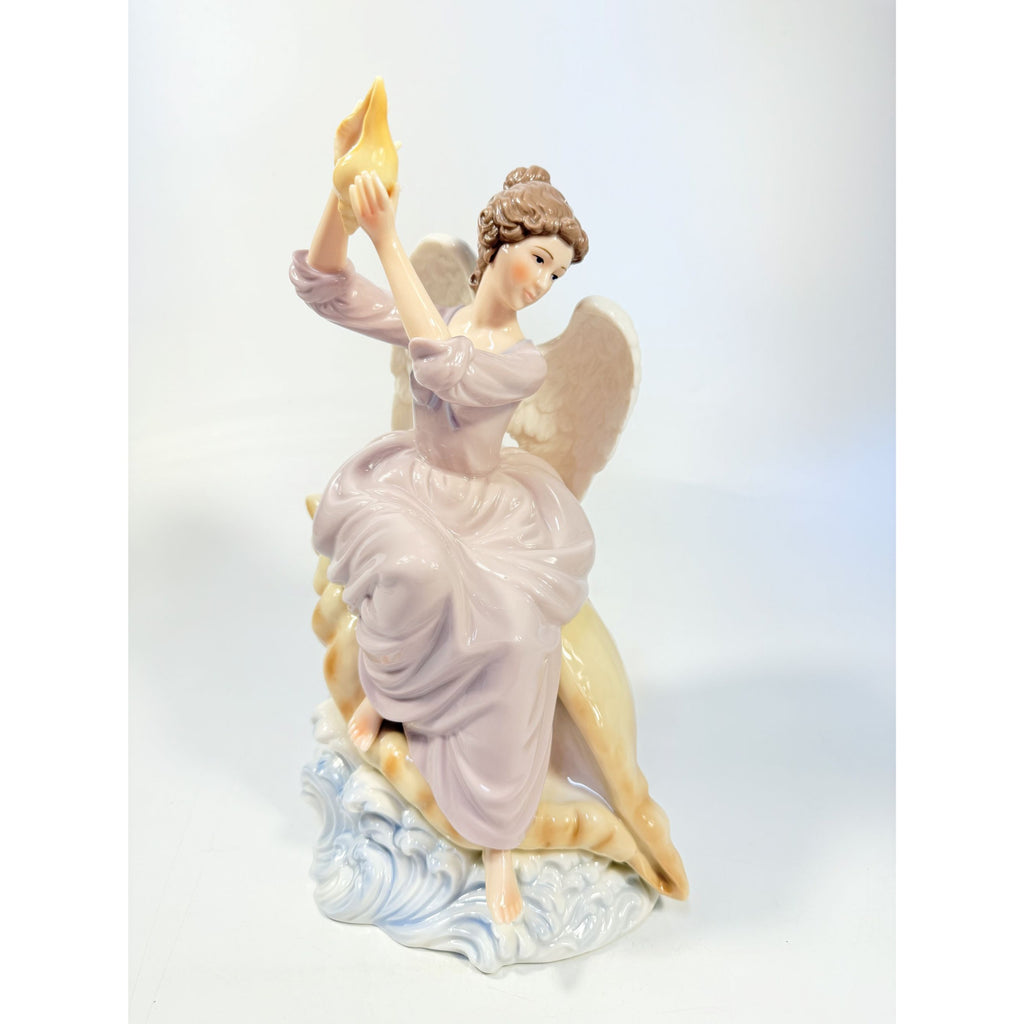 Porcelain Angel Christmas Figurine Sitting Conch Seashell Sculpture Grandeur Noel O'Well Home Decorative Accents Holiday Decor Collector