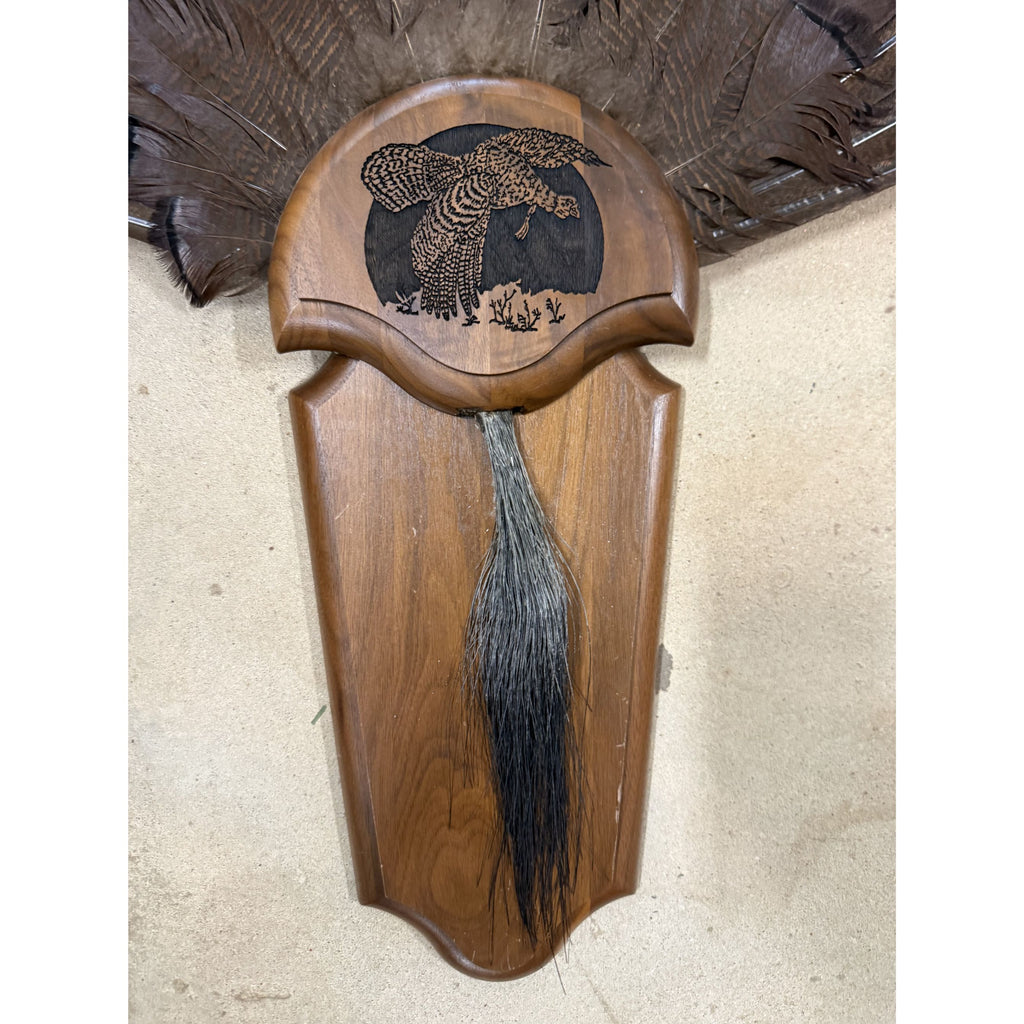 Hunting Mount Wild Turkey Hunt Trophy Tail Beard Mount 29” Wood Plaque Panel Taxidermy Trophy Fan Wooden Wall Cabin Man Cave Grandpa Core