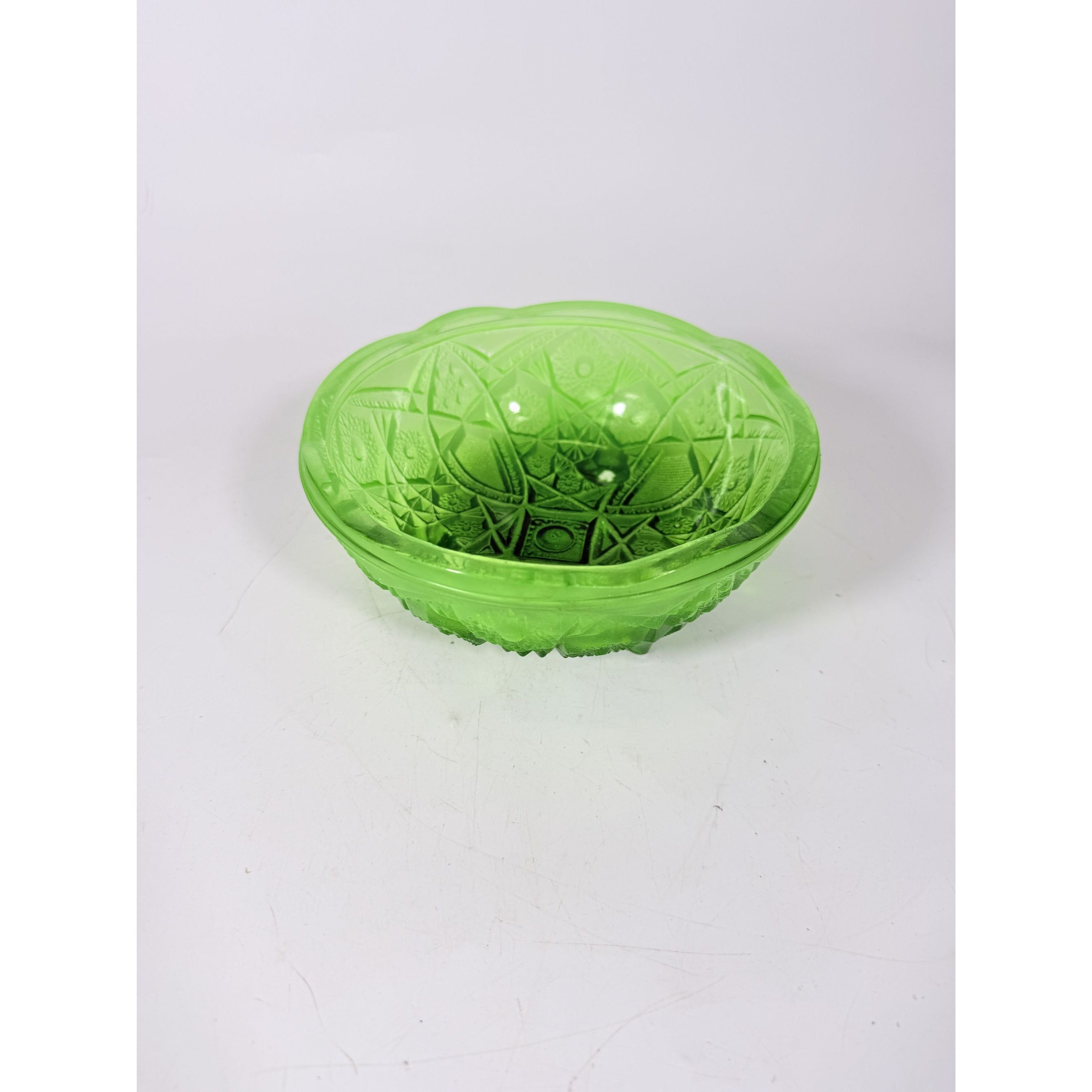 Footed Bowl Pressed Glass Jeanette Glassware Frosted Green Ombre 3-Toed Collectible
