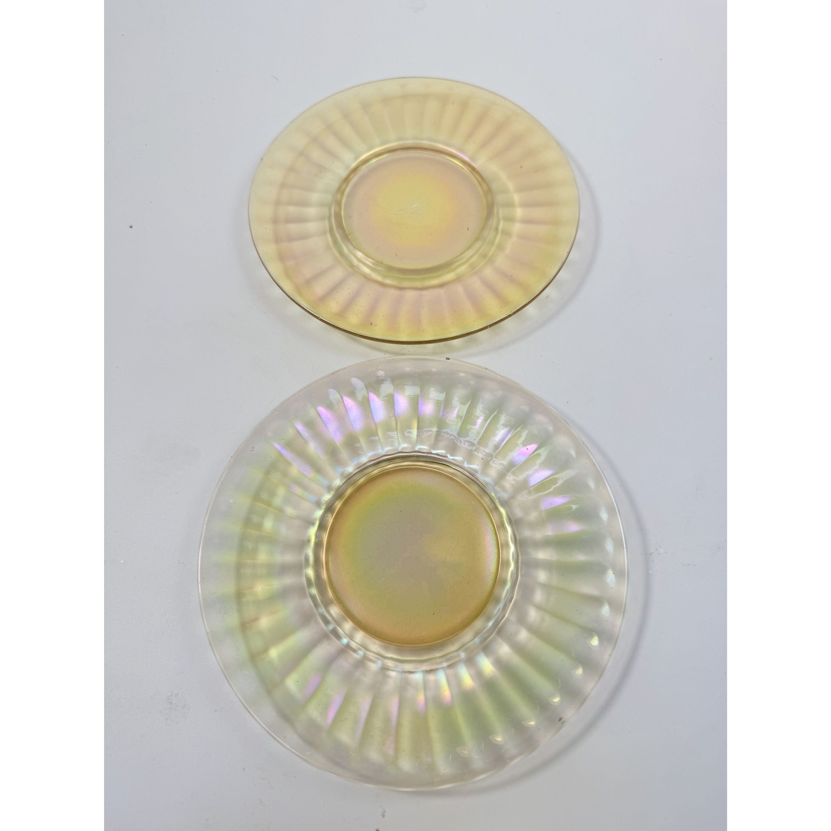 Appetizer Dessert Plates Carnival Glass Iridescent Marigold Optic Swirl Plate Set 2 Glassware Replacement Dining Hostess