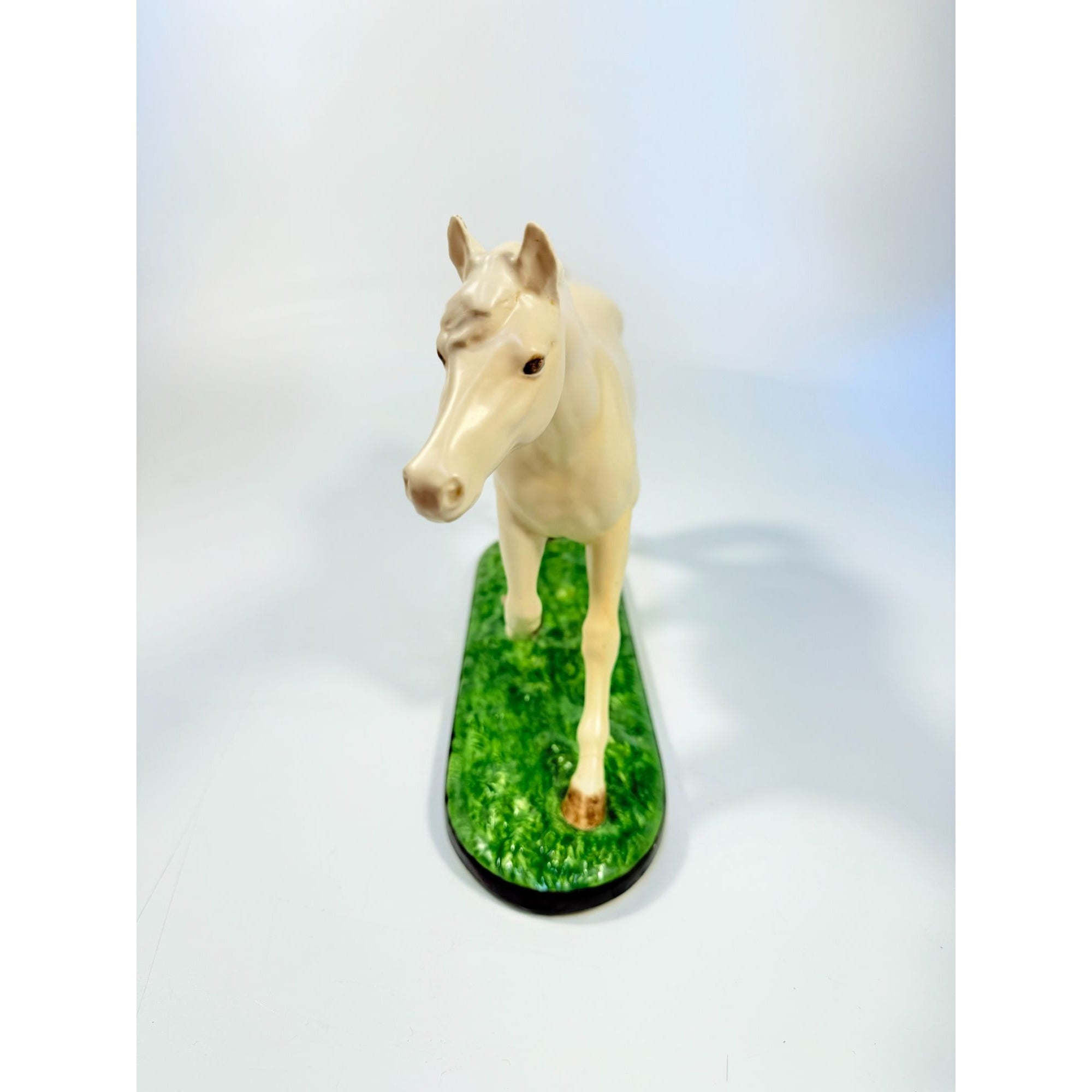 Horse Figurine Statue Hand Painted Atlantic Mold Ceramic White Home Decor Decorative Accents Vintage Retro