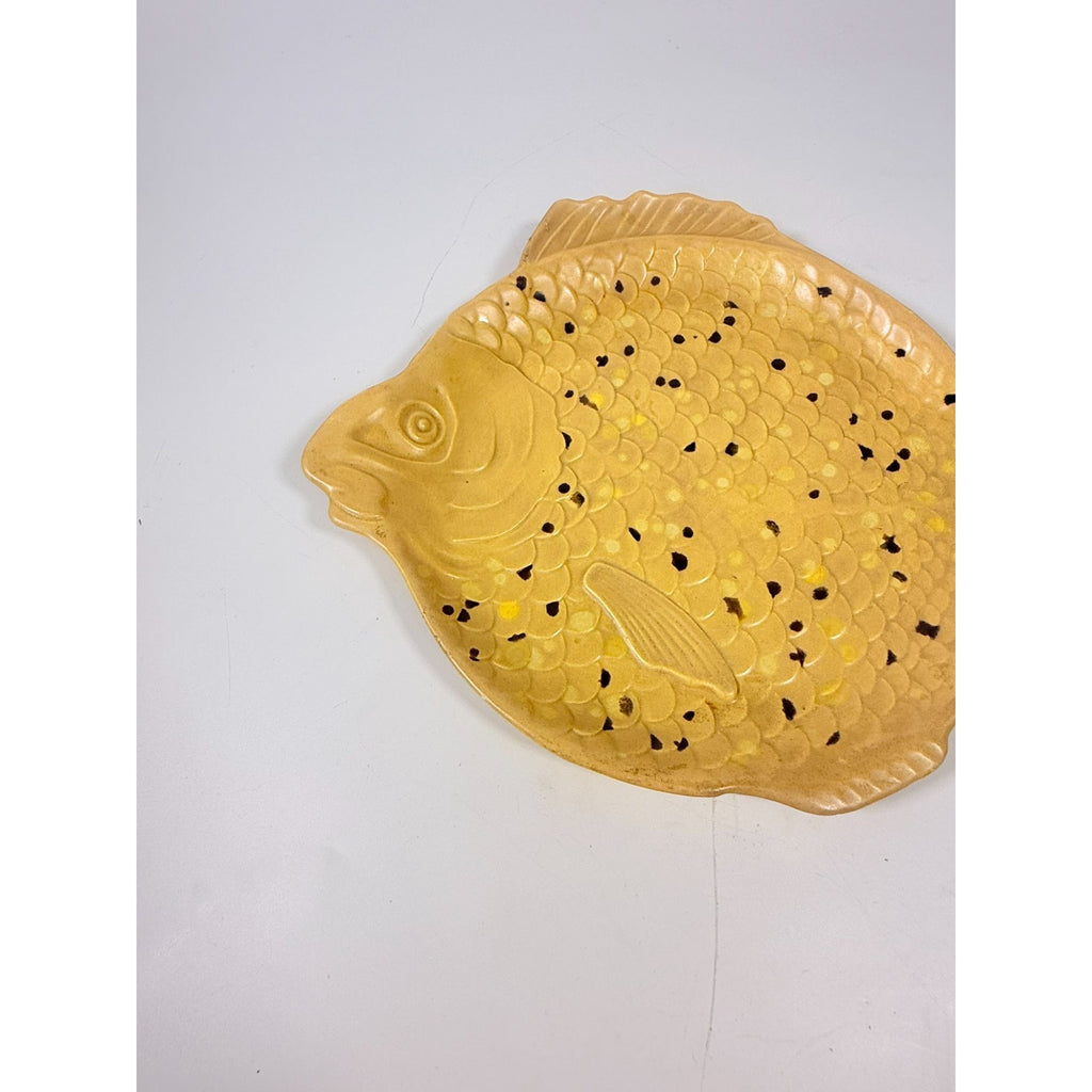 Serving Plate Platter Olives or Pickles Fish Holland Mold Hand Painted Mid Century Coastal Kitsch Vintage Scales Trinket Dish Gallery Wall