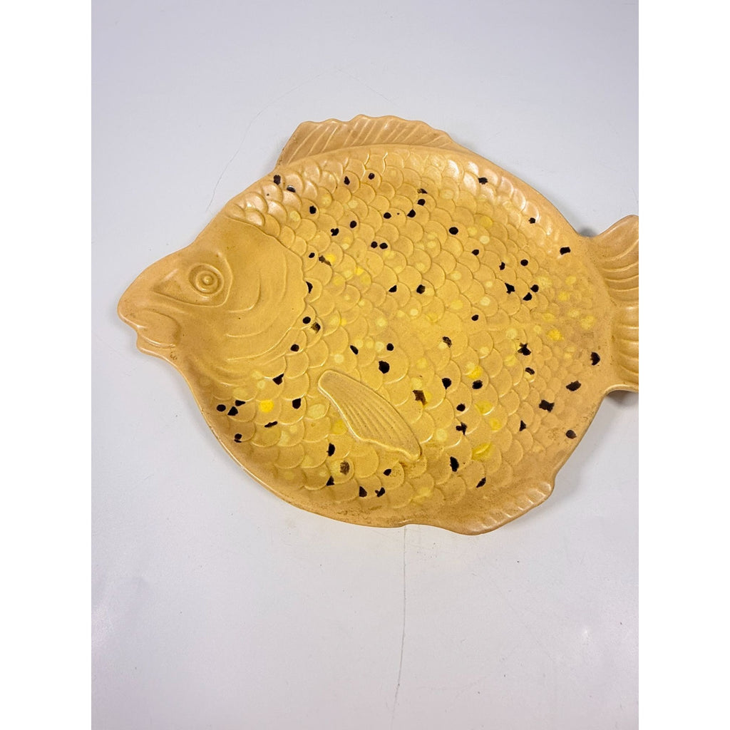 Serving Plate Platter Olives or Pickles Fish Holland Mold Hand Painted Mid Century Coastal Kitsch Vintage Scales Trinket Dish Gallery Wall
