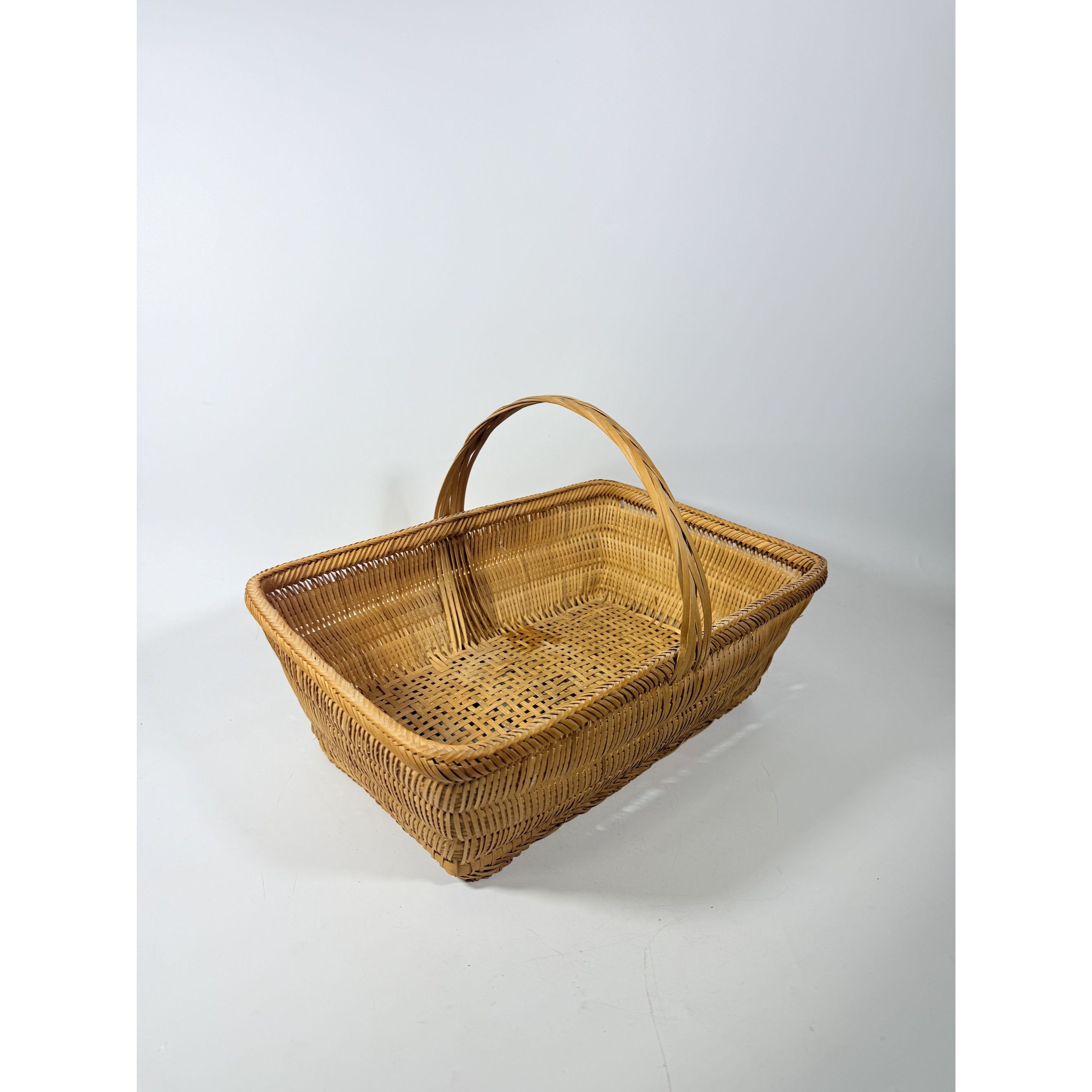 Handwowen Storage Shopping Handled Basket Vintage Light Wood Handmade Decorative Home Decor Accents Farmhouse Cottage Granny Core Country