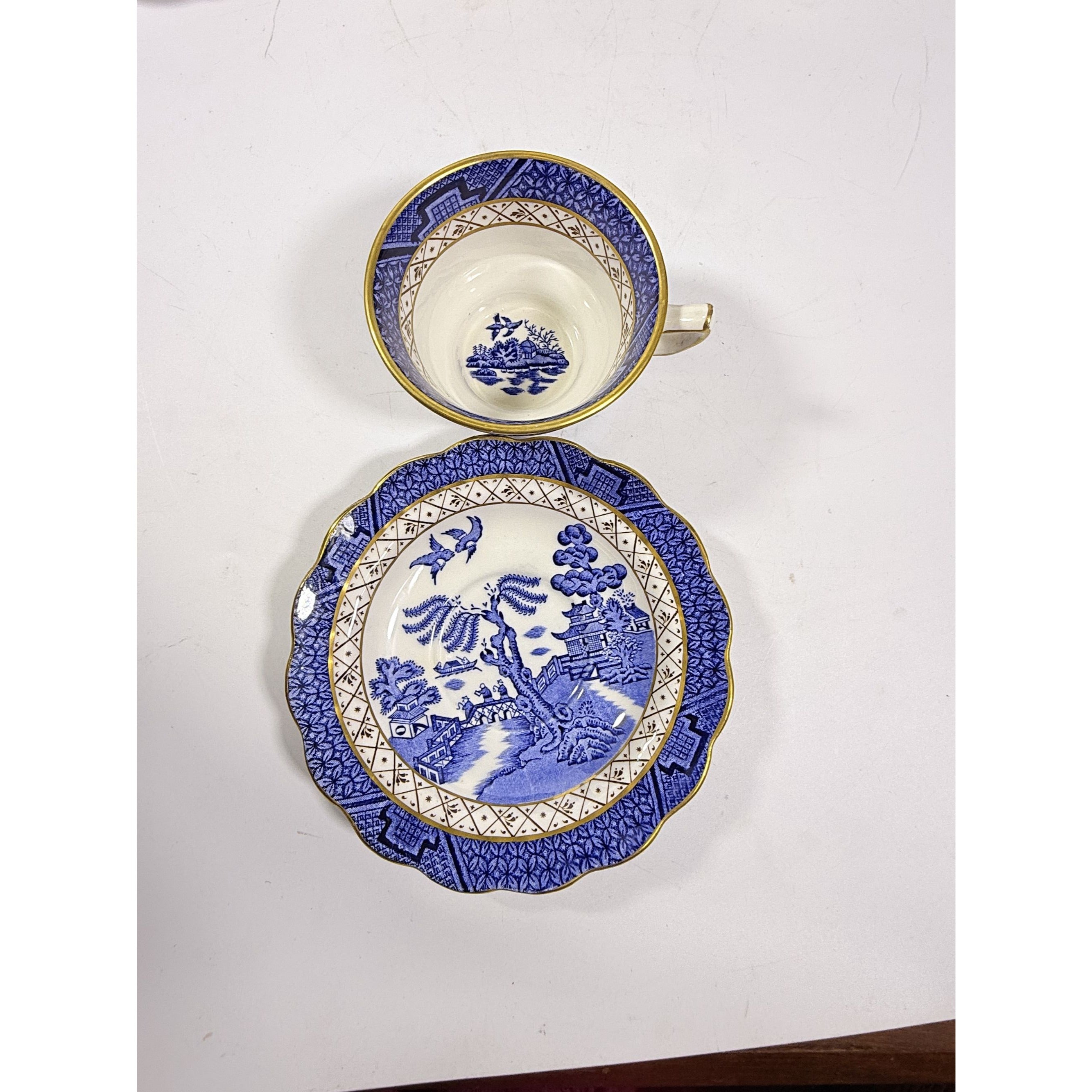 Cup and Saucer Set 8 Booths Real Old Willow Blue Gold Trim Tea Coffee Vintage Replacement China Traditional Oriental Chinoiserie England