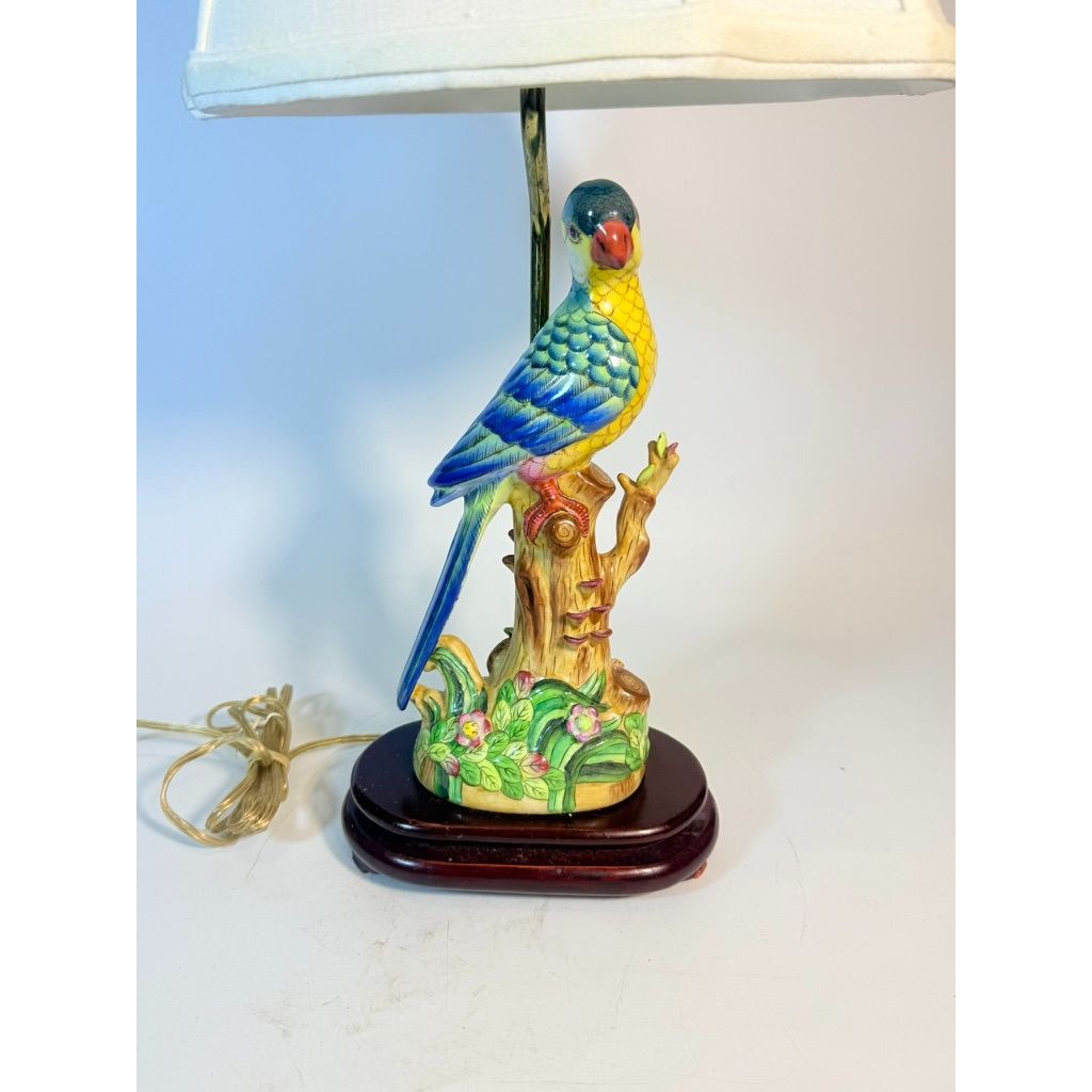 Lamp Porcelain Parrot on Stand Mottahnedeh Style Wildwood Vintage Silk Shade Brass Arm Table Lighting Chinoiserie Traditional Home Decor