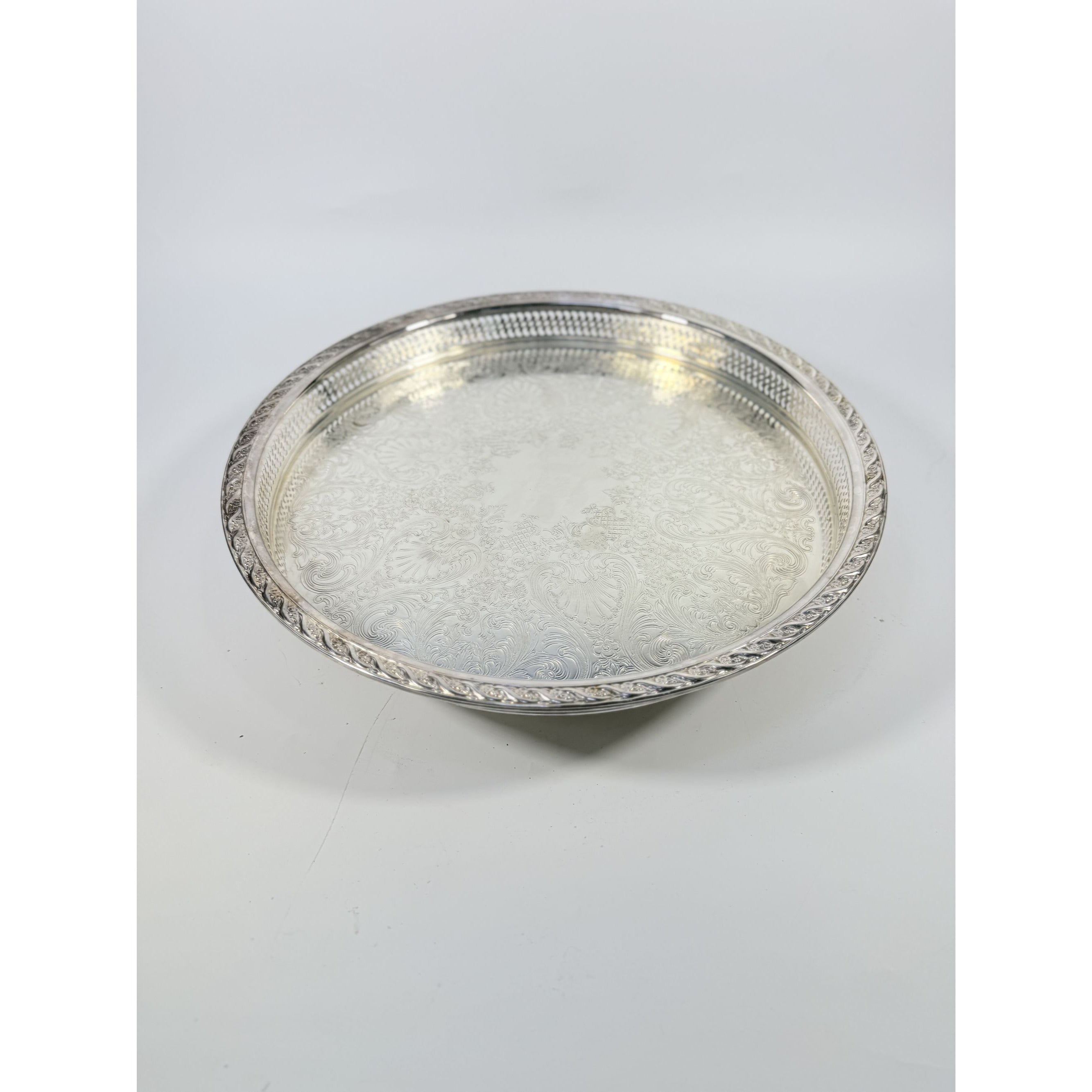 Round Pedestal Cake Stand Lazy Susan Spring Flowers Silver Plated Wm Rogers & Sons Pierced Edge Reticulated Tray Server Hostess Serving