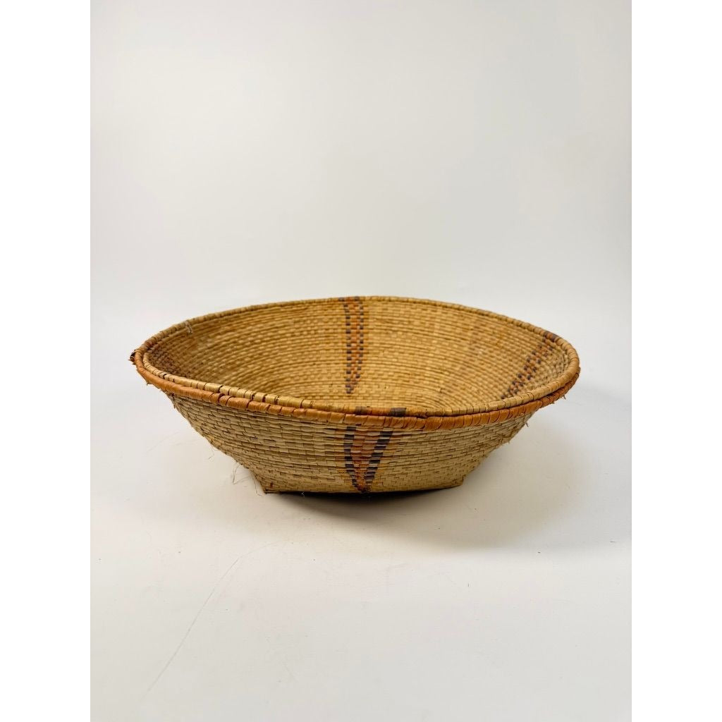 Handmade Basket African Hausa Nigeria Woven Grass Baskset Centerpiece Table Fruit Unique Home Gallery Wall Kitchen Decorative Accents