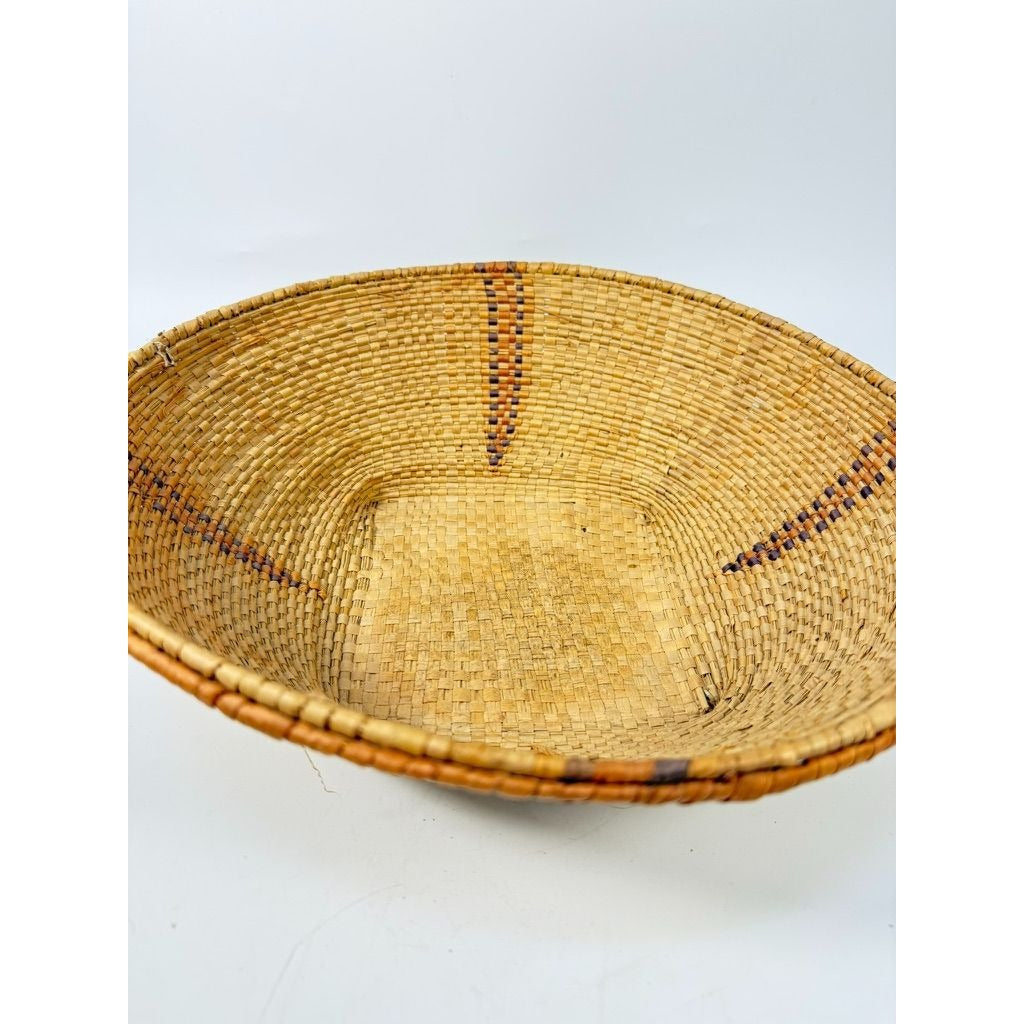 Handmade Basket African Hausa Nigeria Woven Grass Baskset Centerpiece Table Fruit Unique Home Gallery Wall Kitchen Decorative Accents