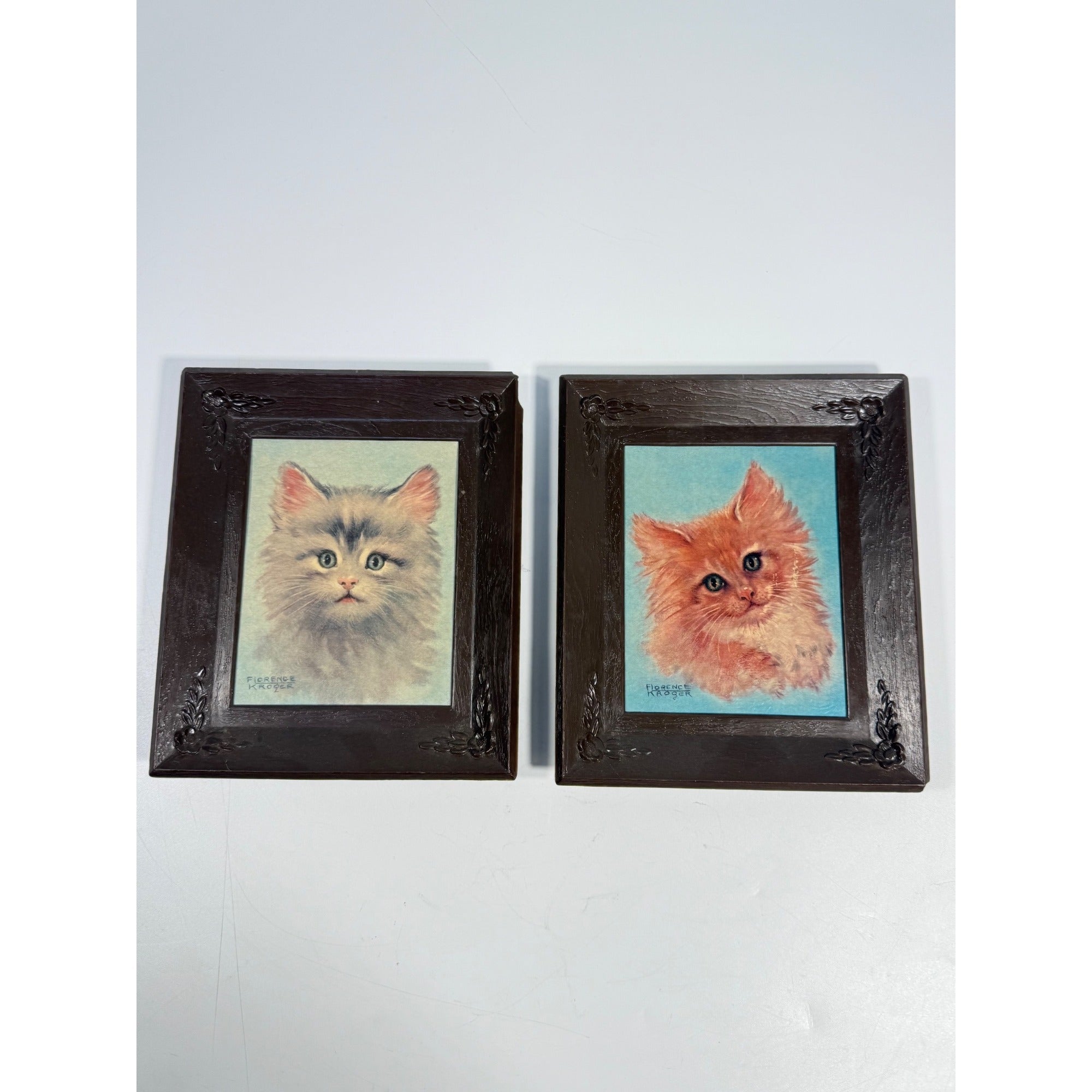 Pair Framed Cat Prints Art Vintage Artist Florence Kroger Mid Century Kittens Nu Dell Corp Frame Plastic No Glass Wall Shelf Art Home Decor