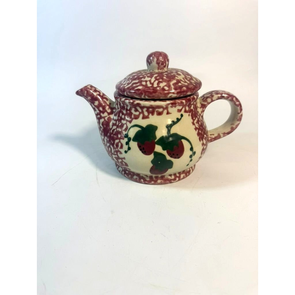 Teapot Strawberries Porcelain Ceramic Hand Painted Strawberry Vintage Spongeware Cottage Granny Farmhouse Home Decor Decorative Accents