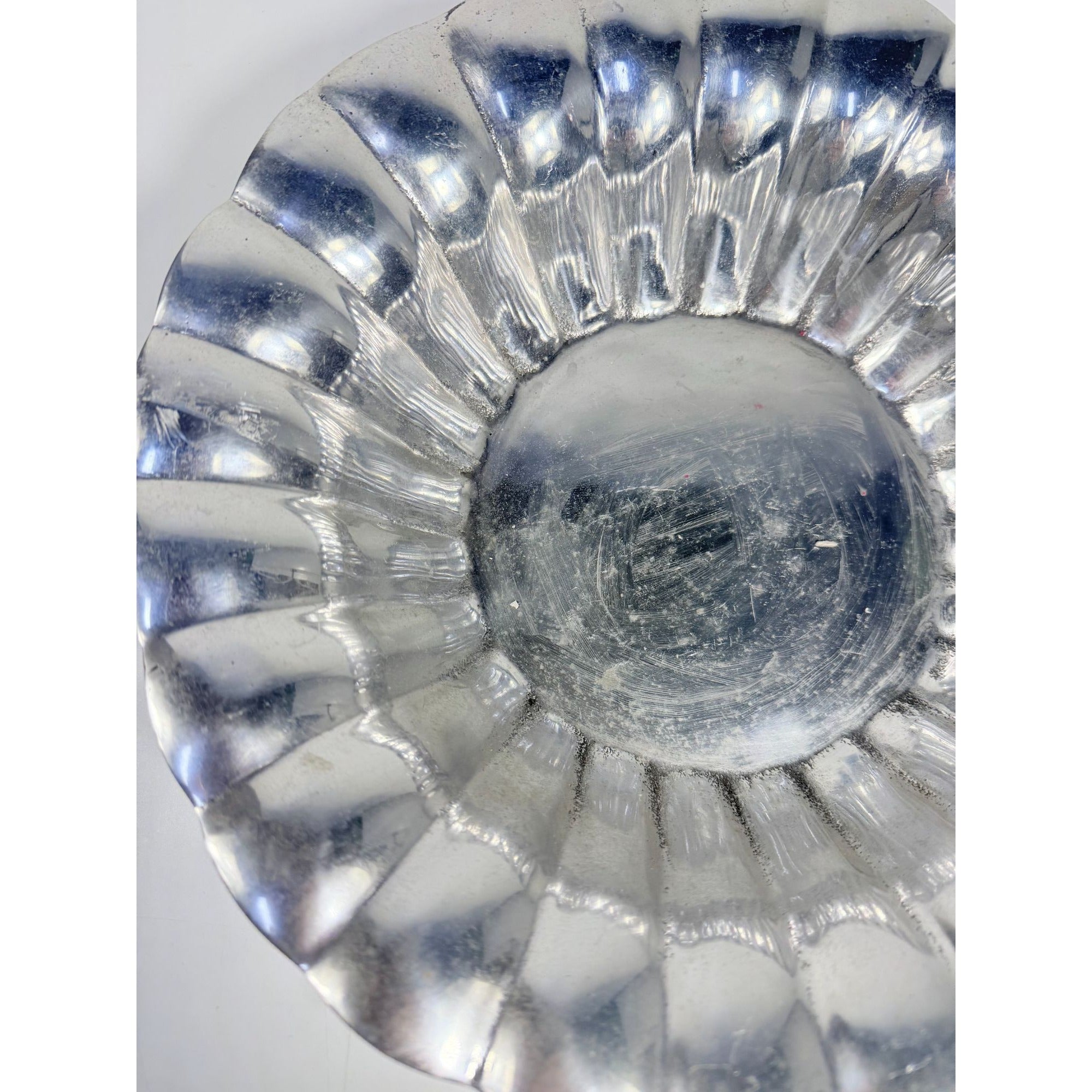 Pewter Bowl Silver Large Fruit Serving Holland Boone Shell Scalloped Round Replacement Dishes Holiday Party Wedding Gift Traditional Home