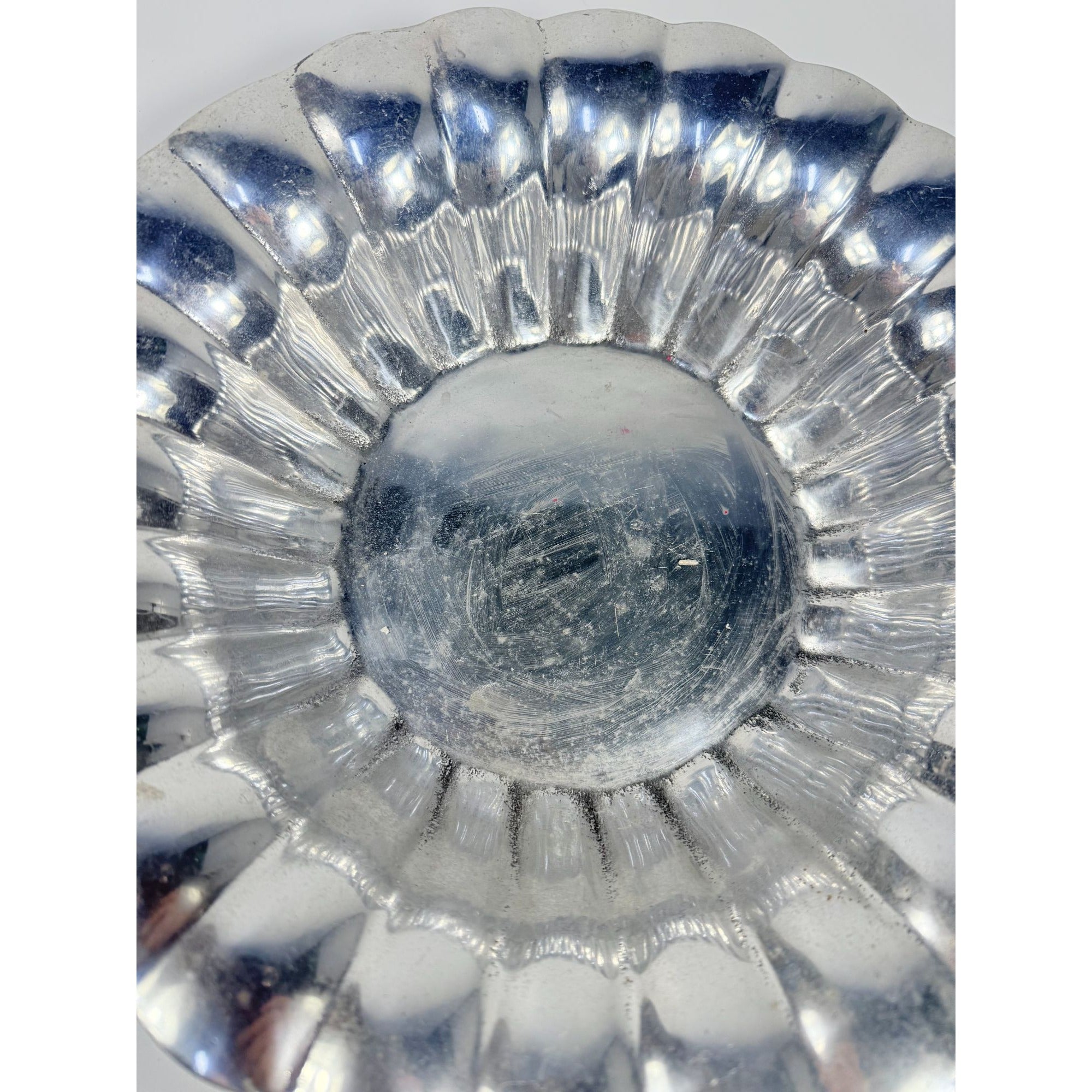 Pewter Bowl Silver Large Fruit Serving Holland Boone Shell Scalloped Round Replacement Dishes Holiday Party Wedding Gift Traditional Home