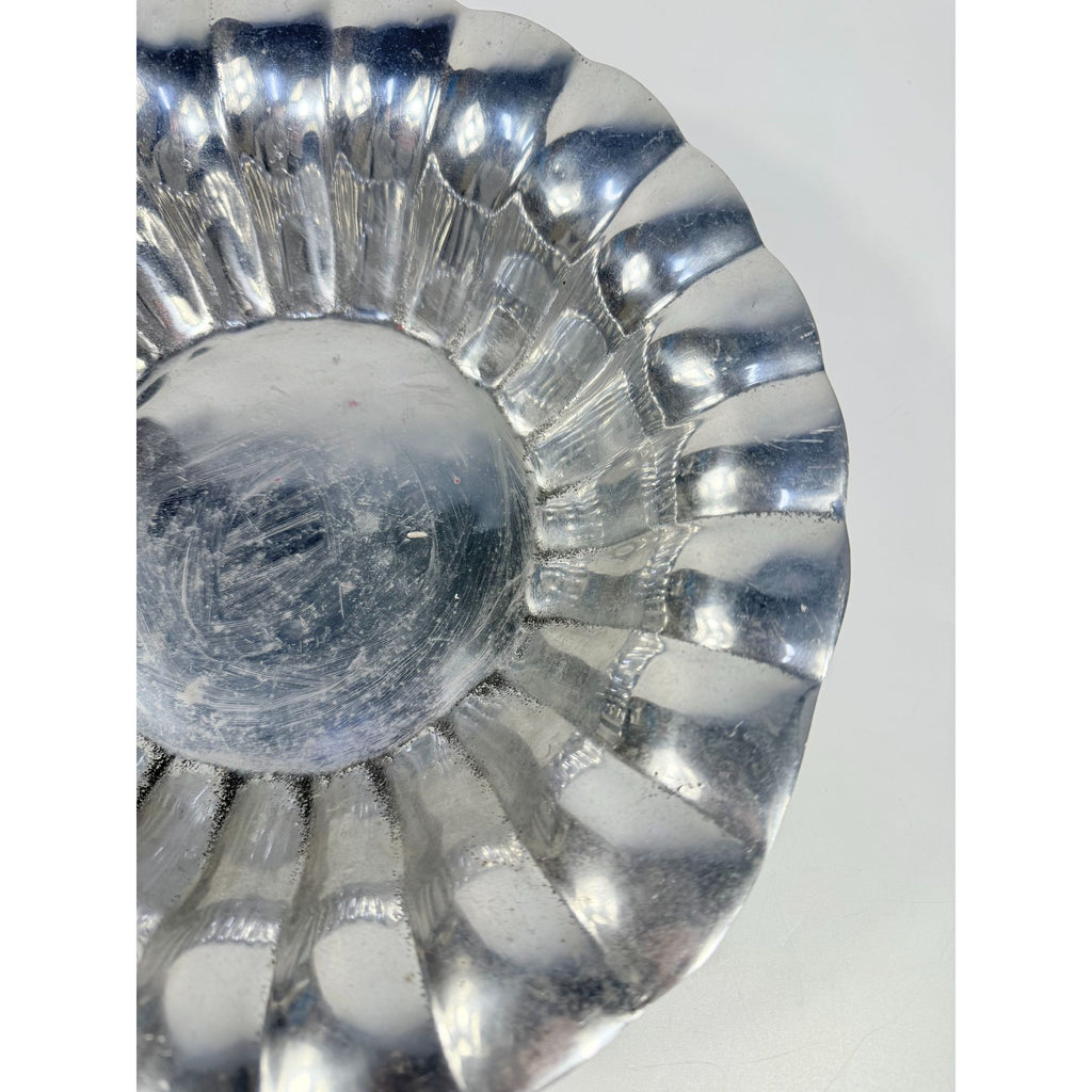 Pewter Bowl Silver Large Fruit Serving Holland Boone Shell Scalloped Round Replacement Dishes Holiday Party Wedding Gift Traditional Home