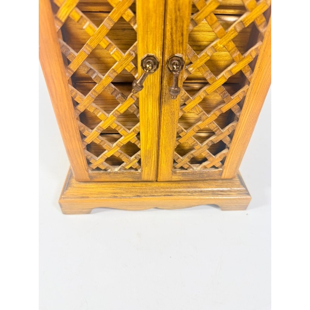 Wood Musical Jewelry Box Royal Sealy Japan Lattice Doors Table top Dresser Boudior Storage Holder Cabinet Music Box