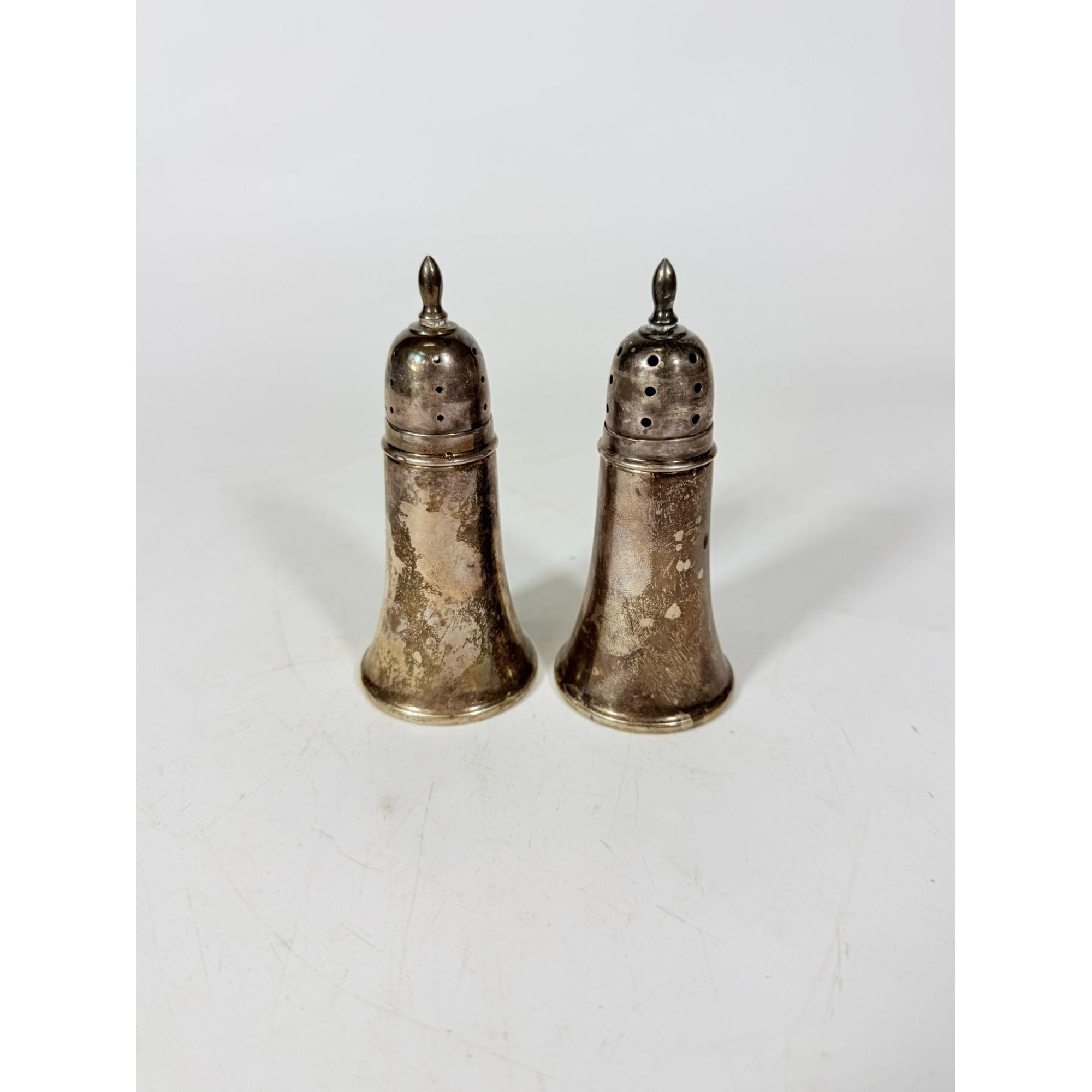 Weighted Sterling Silver Crown Salt & Pepper Shakers set 68 g