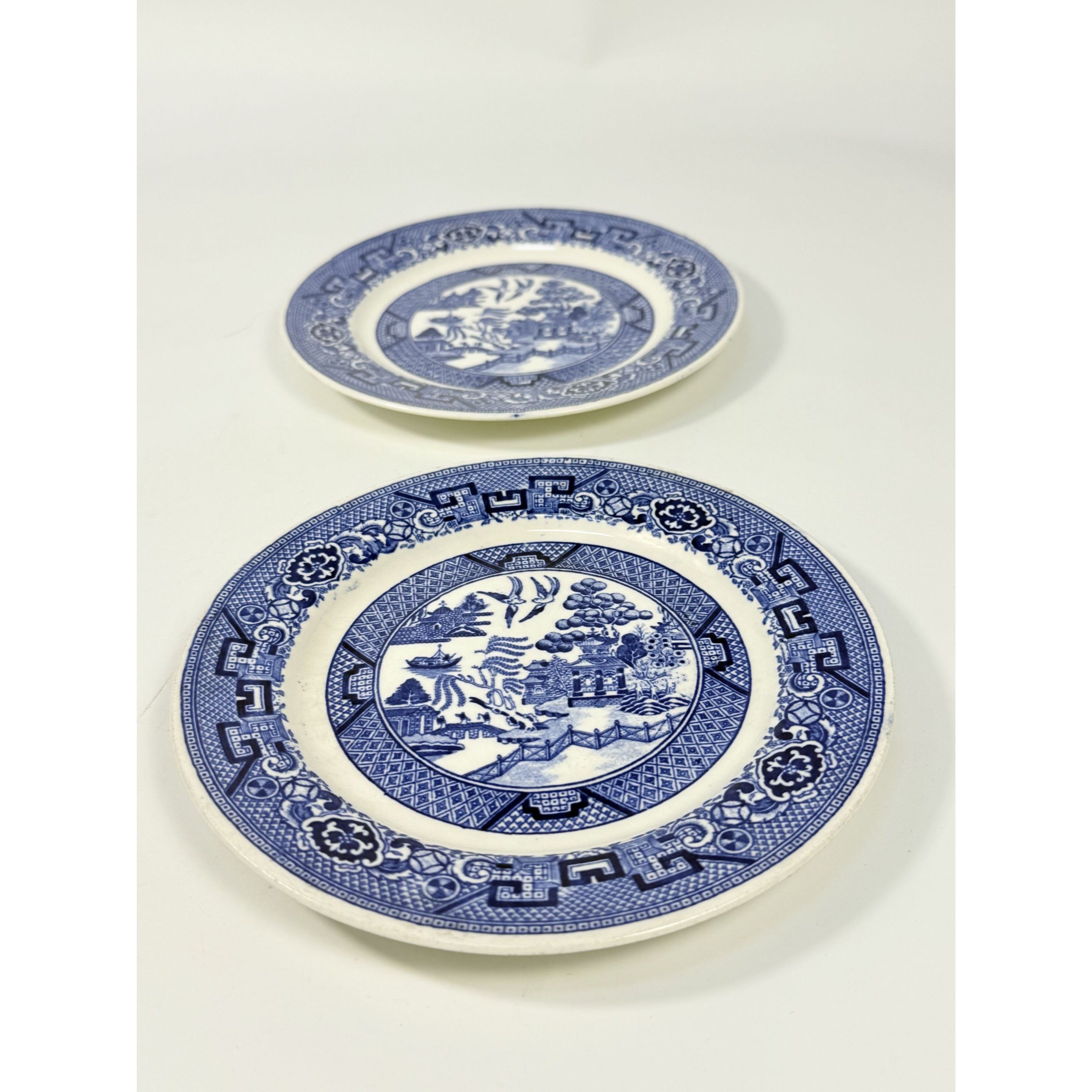 Dessert Pie Salad Side Plates Set 2 Vintage Blue Willow Ware Homer Laughlin 71/4" Pair Chinosiere Replacement China Oriental Traditional