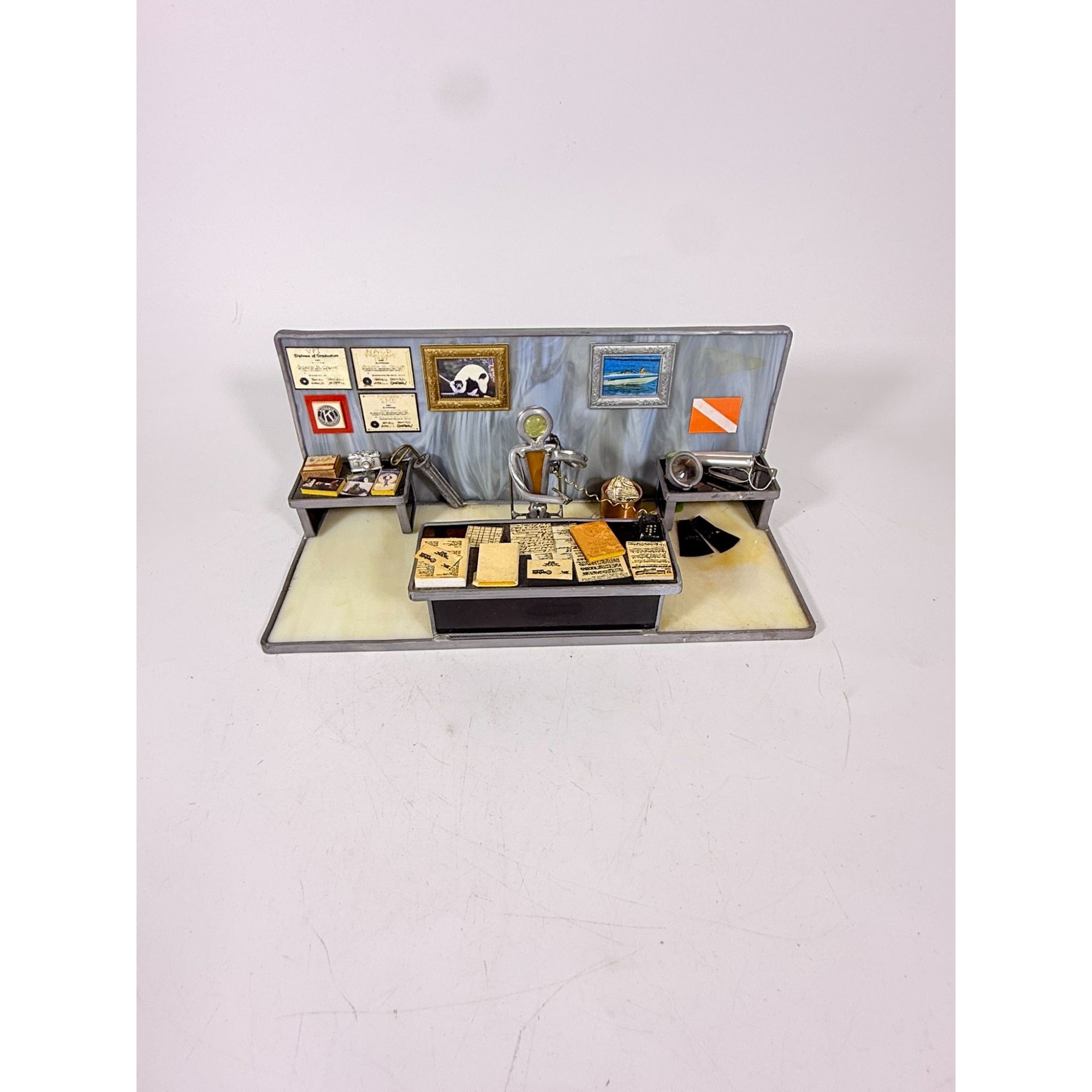 Cartoon Stained Glass Art Sculpture Vintage Desk Wall Street Carl Goeller Handmade Scuba Gear Office Decor Unique