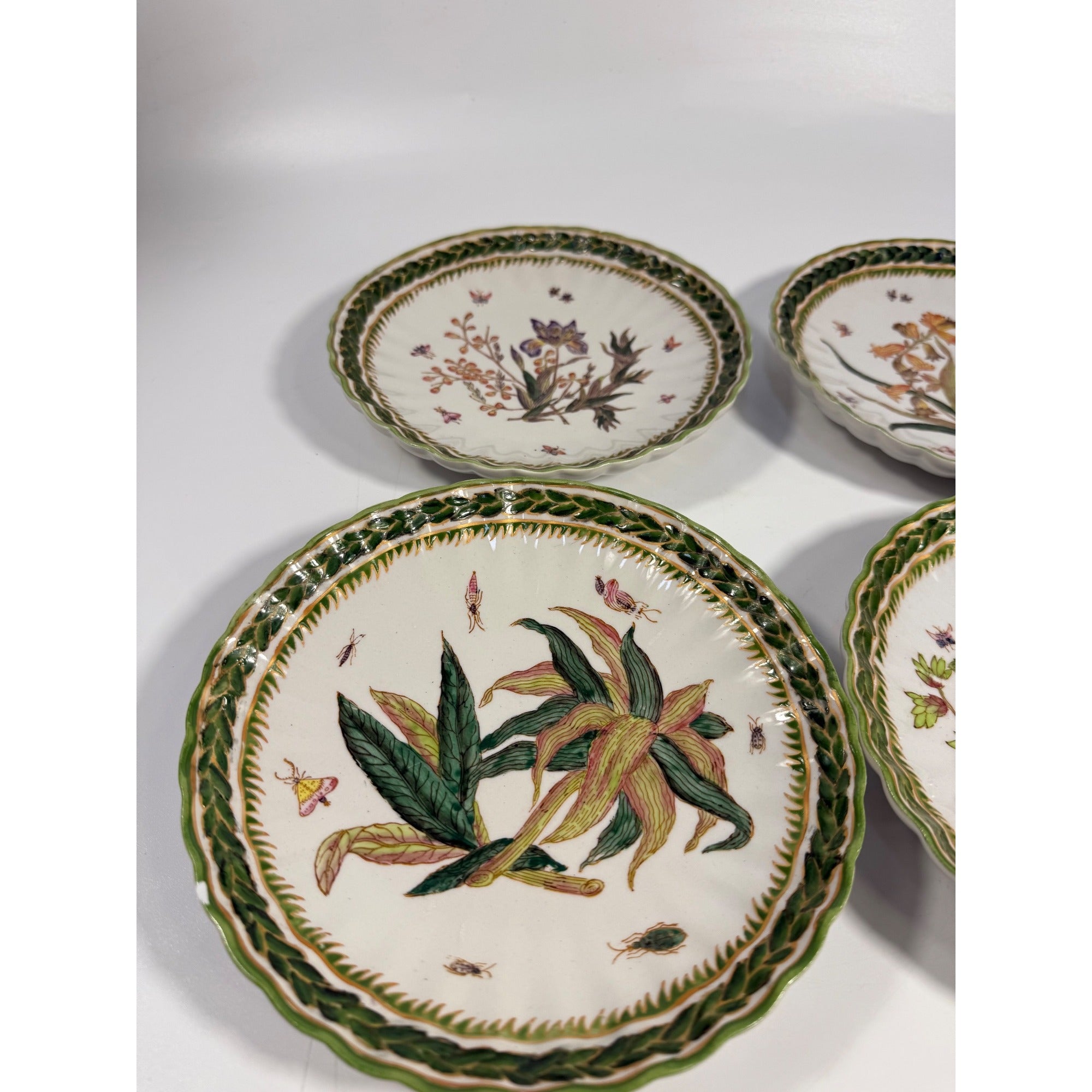 Gallery Wall Plates Set 4 Vintage Botanical Flowers Butterflies Two's Company Natura Hand Painted Decorative Accents Home Decor Traditional