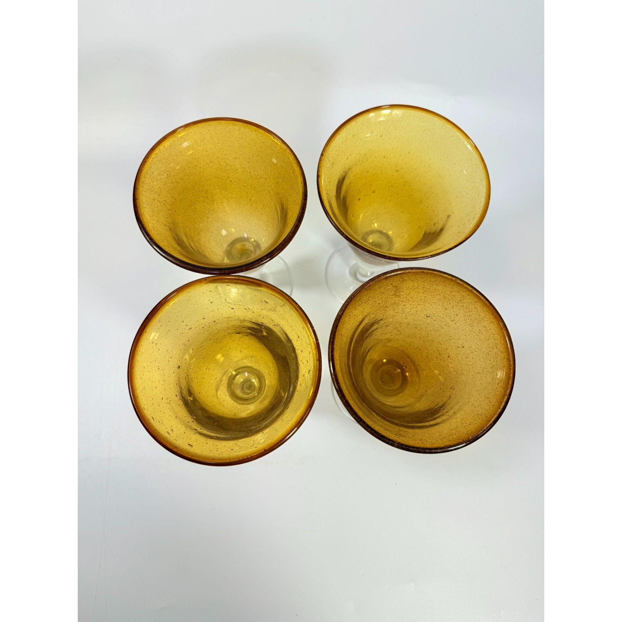 Footed Iced Tea Glass Amber Bubble Glass Artland Amber Set 4 18 oz | 18oz  Wine Goblet  Iris Seeded DesignTableware Drinkware Barware