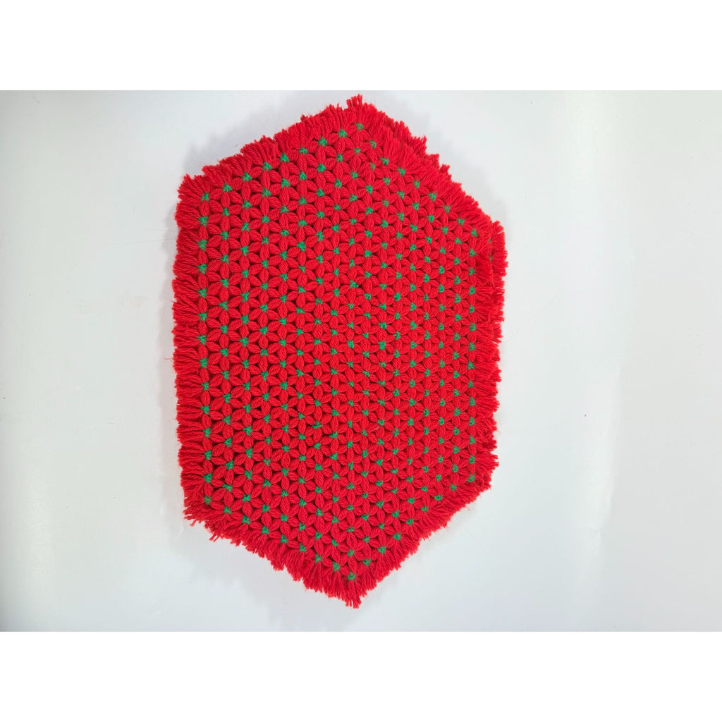 Christmas Table Placemats Hand Crocheted Red and Green Flowers Set 4 Mid Century Floral Tablescape Setting Holiday Seasonal Granny Core
