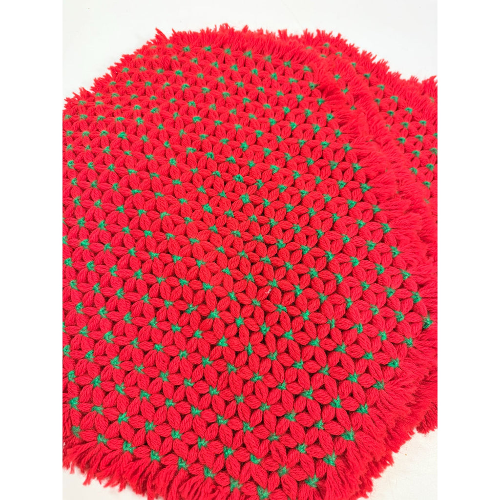 Christmas Table Placemats Hand Crocheted Red and Green Flowers Set 4 Mid Century Floral Tablescape Setting Holiday Seasonal Granny Core