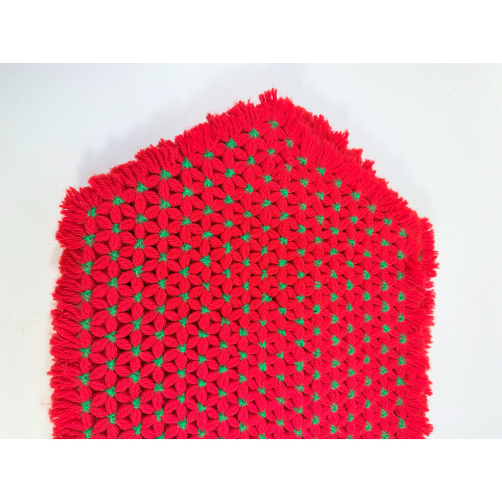 Christmas Table Placemats Hand Crocheted Red and Green Flowers Set 4 Mid Century Floral Tablescape Setting Holiday Seasonal Granny Core
