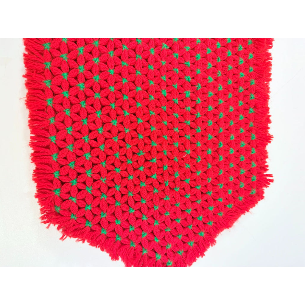 Christmas Table Placemats Hand Crocheted Red and Green Flowers Set 4 Mid Century Floral Tablescape Setting Holiday Seasonal Granny Core