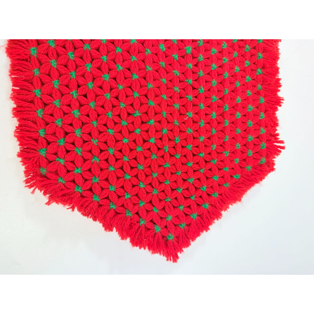 Christmas Table Placemats Hand Crocheted Red and Green Flowers Set 4 Mid Century Floral Tablescape Setting Holiday Seasonal Granny Core