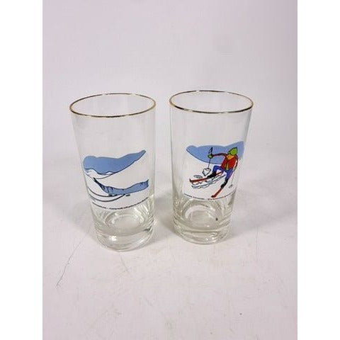 Drinking Ice Tea Beer Glasses Set 2 Carl Ashby Snow Skiing Comic Cortoon Humor Vintage Barware Kitchenware Masked Potatoes Gelandersprung