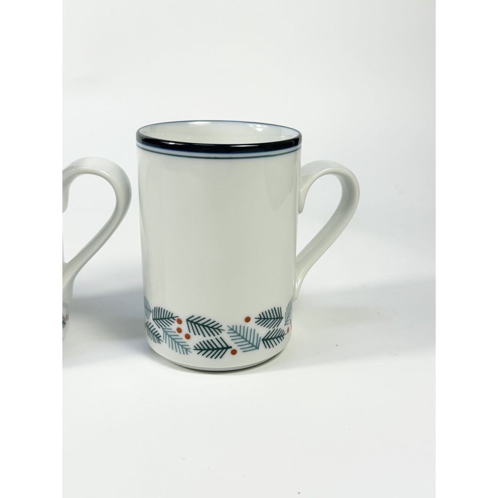 Coffee Tea Mugs  Set 4 Christmas Stoneware Pine Branches Berries Dansk Bistro 10oz Japan Replacement China Scandanavian Style Minimalist