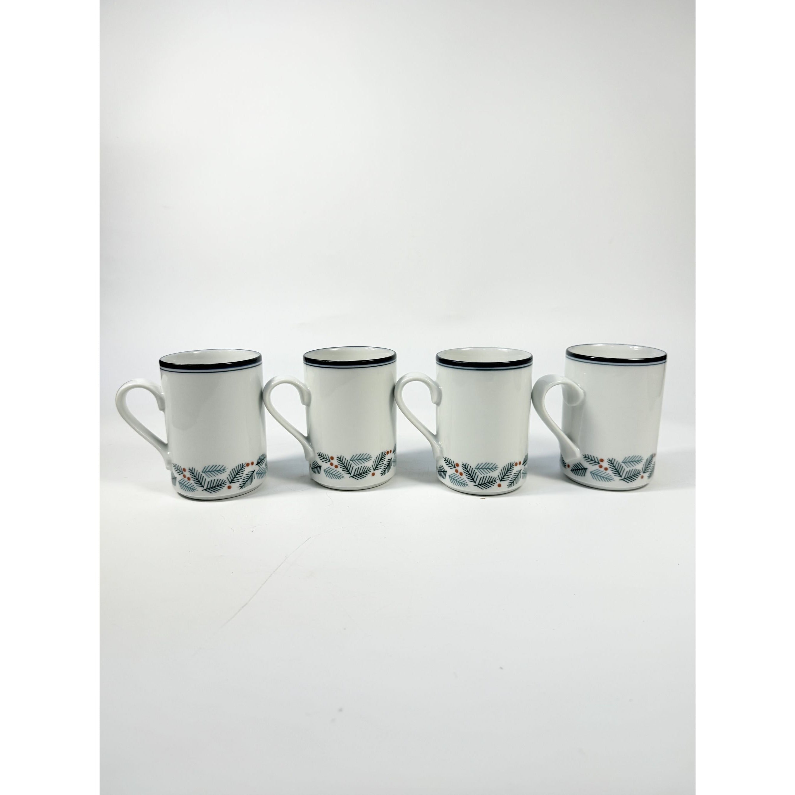 Coffee Tea Mugs  Set 4 Christmas Stoneware Pine Branches Berries Dansk Bistro 10oz Japan Replacement China Scandanavian Style Minimalist