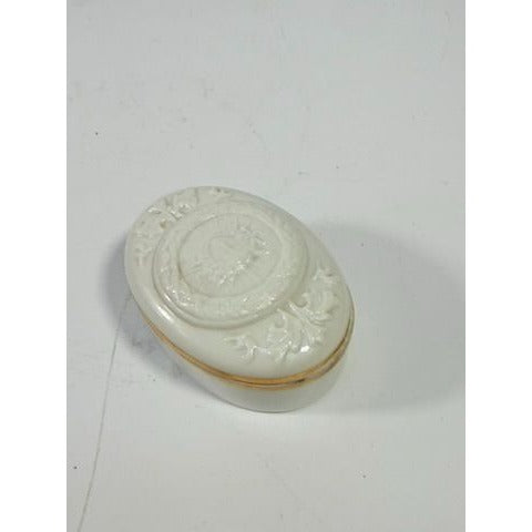 Trinket Jewelry Box White Porcelain Sun King Palais De Versailles French Elizabeth Arden Made in Japan Vintage Vanity Bedside Table Boudoir