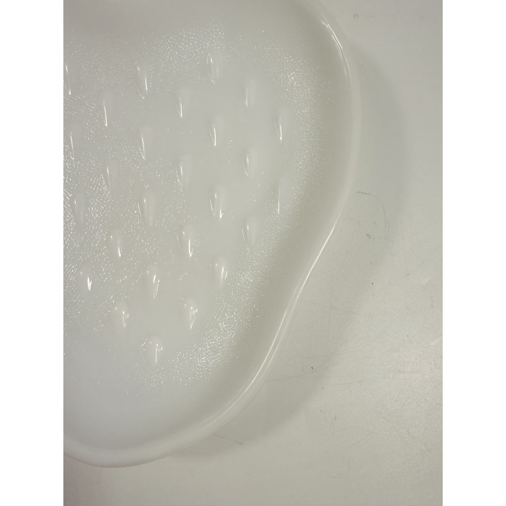 Strawberry Trinket Dish Milk Glass White Hazel Atlas Serving Dish Barware Salad Plate Berry Bowl Kitcheware Replaceent China Granny Cottage