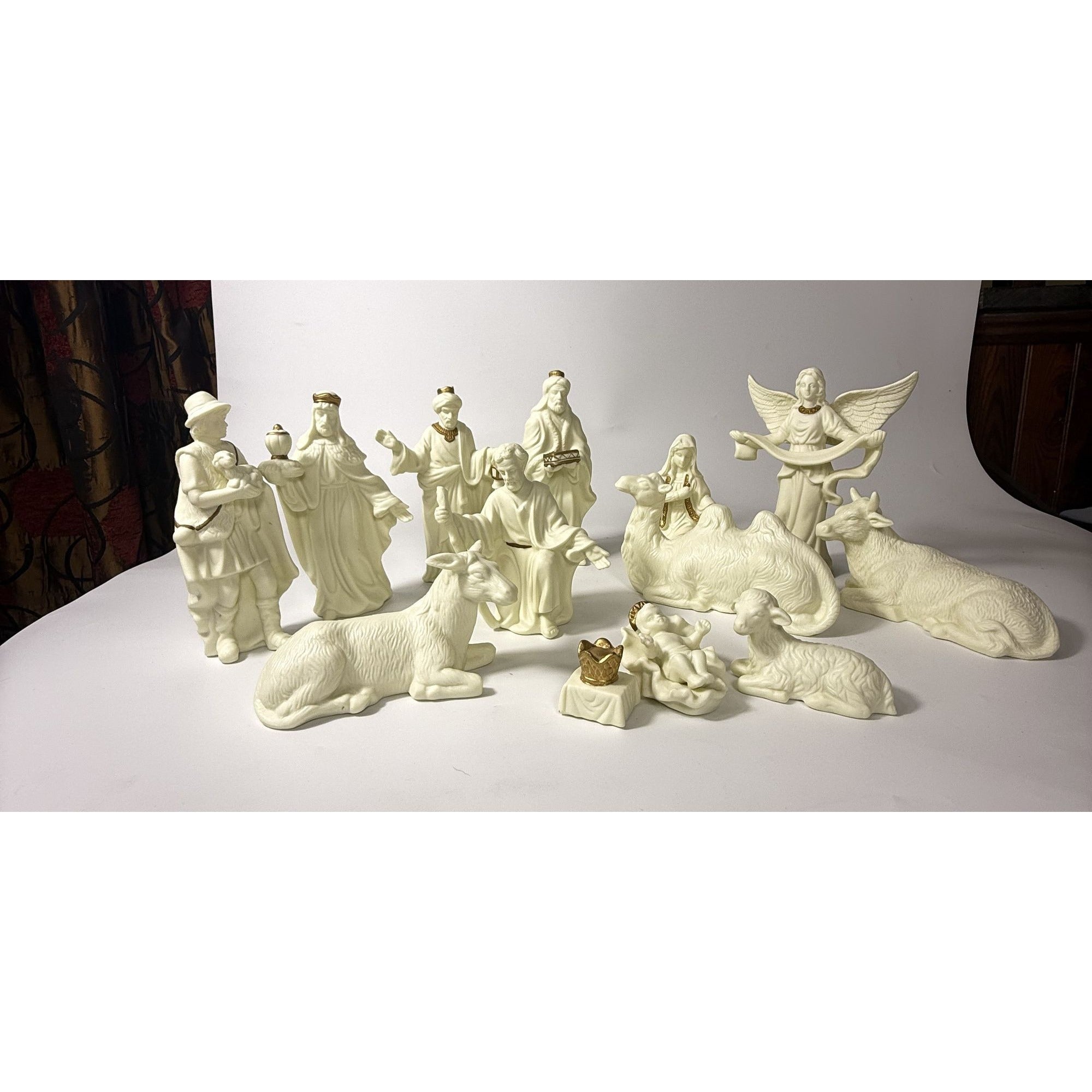 Nativity Set 13 Piece Jade Porecelain Belk Holiday Home Accents Vintage Porcelain Collectible Christmas Religious Seasonal Decor