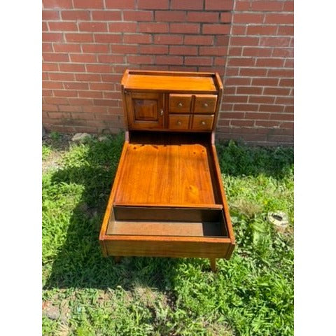 Cobblers Bench End Side Table Colonial Style Link Taylor Pilgrim Pine Copper Bowl Flower Planter Vintage Furniture Unique Mid Century