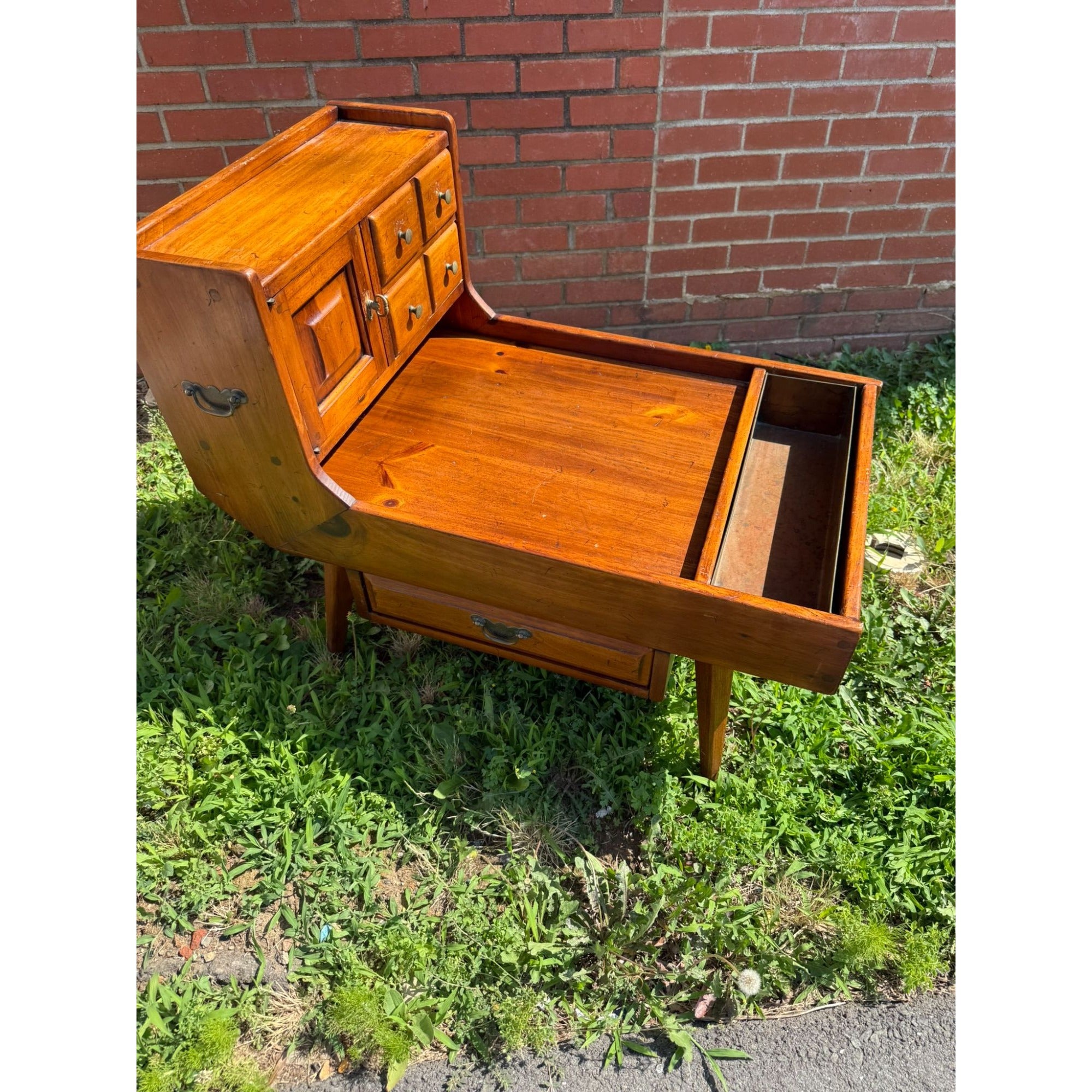 Cobblers Bench End Side Table Colonial Style Link Taylor Pilgrim Pine Copper Bowl Flower Planter Vintage Furniture Unique Mid Century