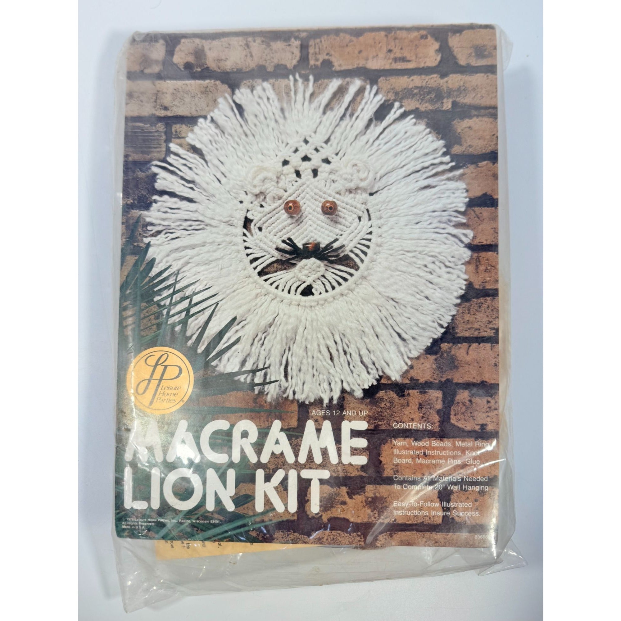 Macrame Kit 1978 Vintage LION by Leisure Home Parties Unopened NOS Wall Decor Crafts