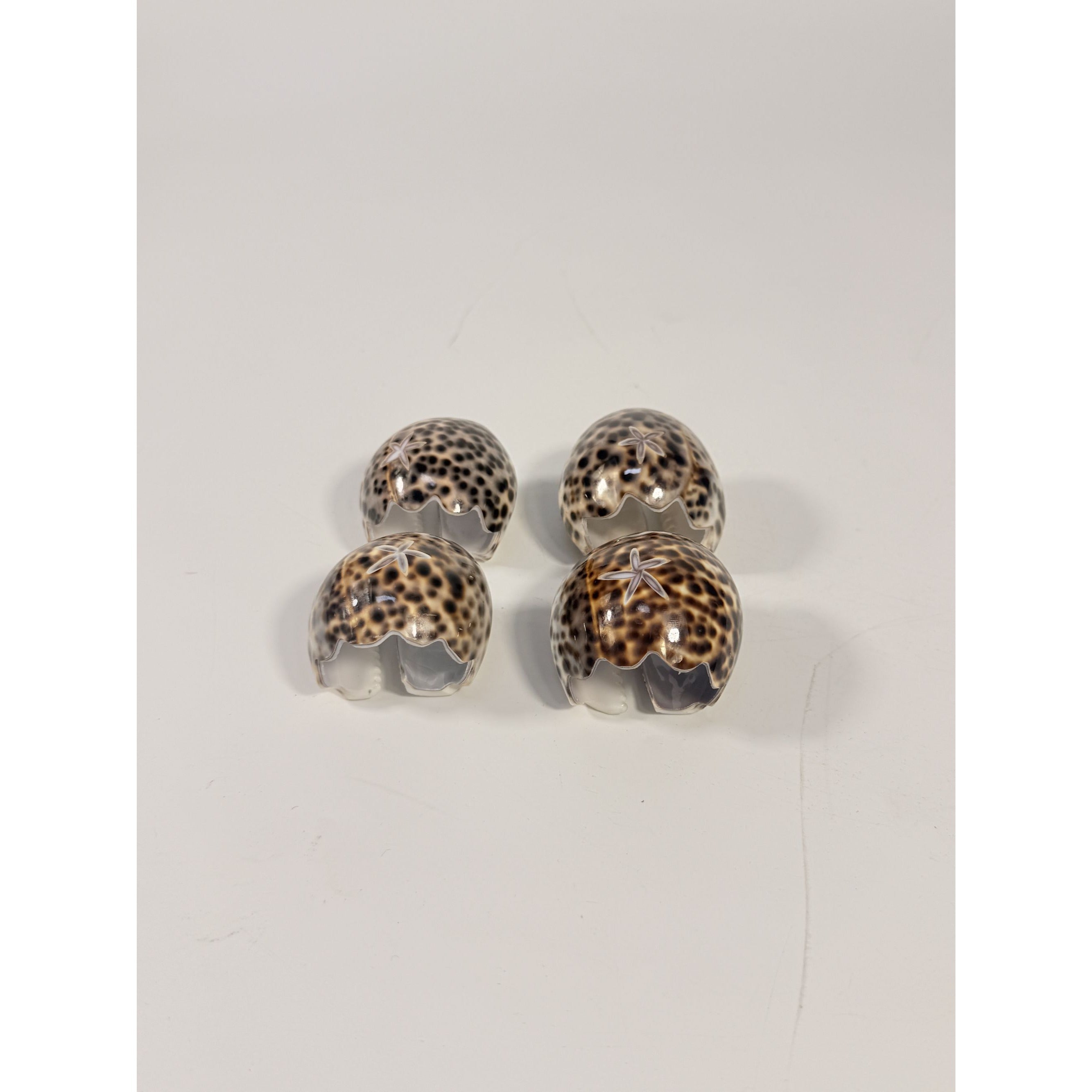 Napkin Rings Tiger Cowrie Shell Leopard Spots Set 4 Natural Seashell Decor Tablesetting Vintage Tableware Place Setting Coastal Grandma