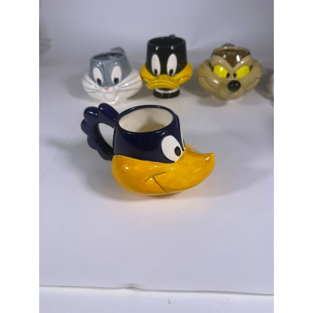 Ceramic Mug 3D Set 5 Looney Tunes Bugs Bunny, Sylvester, Wille E Coyote, Road Runner, Daffy Duck Vintage Cartoon Characters Warner Brothers
