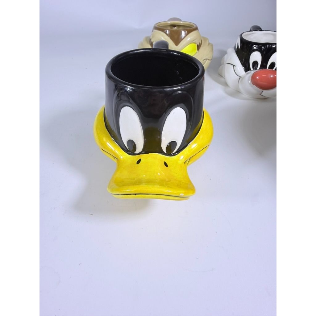 Ceramic Mug 3D Set 5 Looney Tunes Bugs Bunny, Sylvester, Wille E Coyote, Road Runner, Daffy Duck Vintage Cartoon Characters Warner Brothers