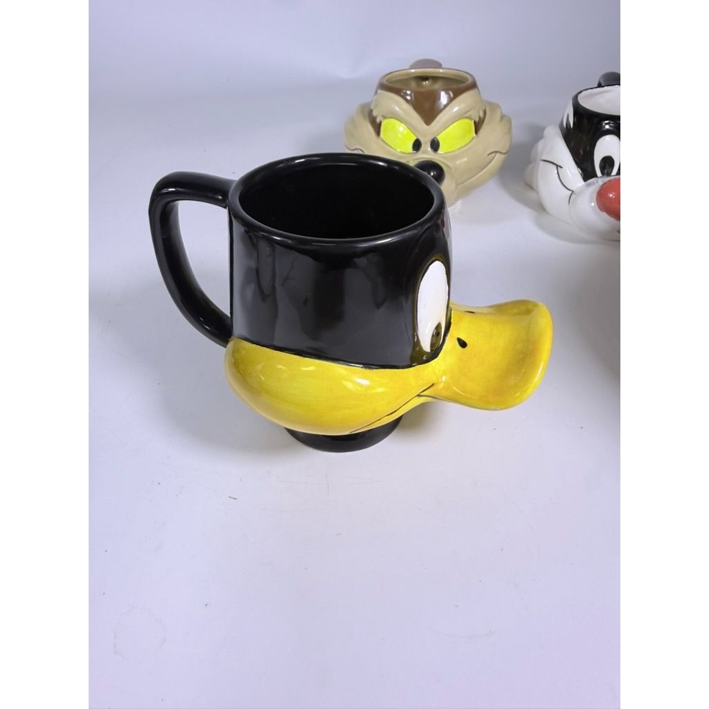Ceramic Mug 3D Set 5 Looney Tunes Bugs Bunny, Sylvester, Wille E Coyote, Road Runner, Daffy Duck Vintage Cartoon Characters Warner Brothers