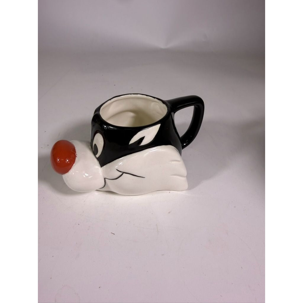 Ceramic Mug 3D Set 5 Looney Tunes Bugs Bunny, Sylvester, Wille E Coyote, Road Runner, Daffy Duck Vintage Cartoon Characters Warner Brothers